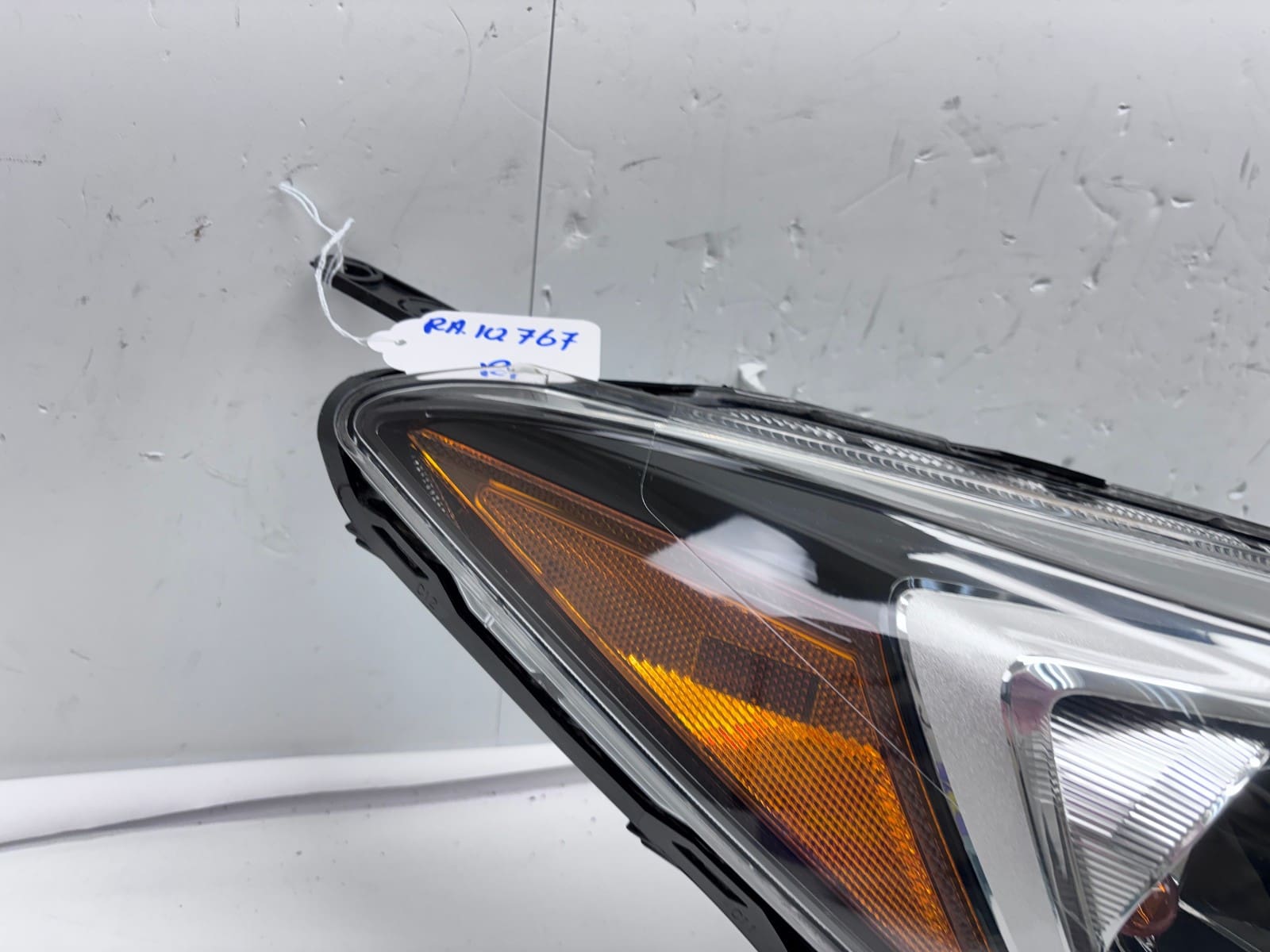 2017-23 Subaru Impreza; Crosstrek Halogen Front Right OEM Headlight 84001FL00A - Image 12