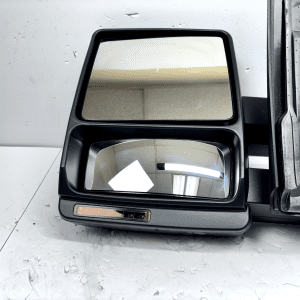 NICE 2010-11 Toyota Camry Halogen Rear Right Inner OEM Tail Light