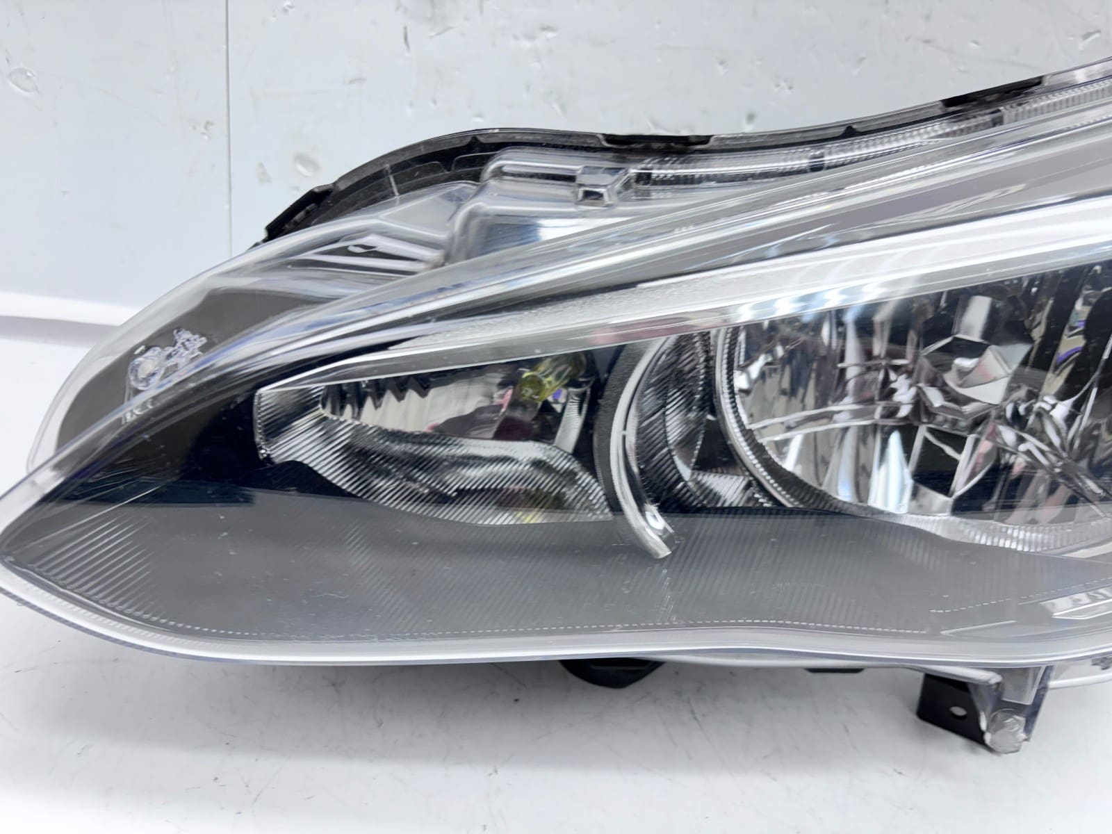 2017-23 Subaru Impreza; Crosstrek Halogen Front Left OEM Headlight 84001FL01A - Image 15