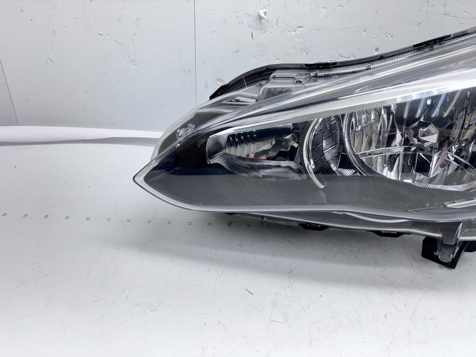 2017-23 Subaru Impreza; Crosstrek Halogen Front Left OEM Headlight 84001FL01A - Image 2