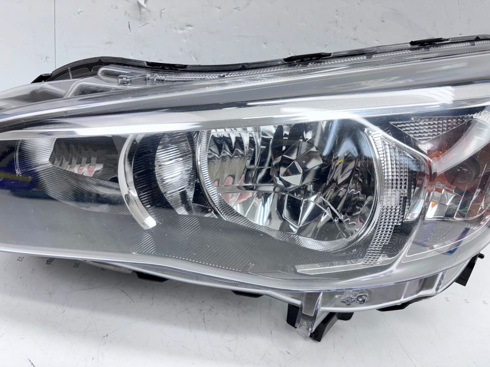 2017-23 Subaru Impreza; Crosstrek Halogen Front Left OEM Headlight 84001FL01A - Image 8