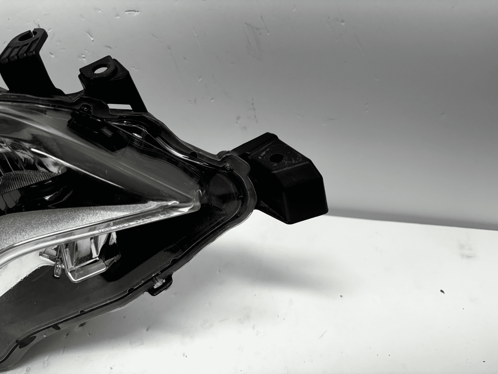 2014-2016 Toyota Corolla LED Front Right OEM Headlight - Image 2