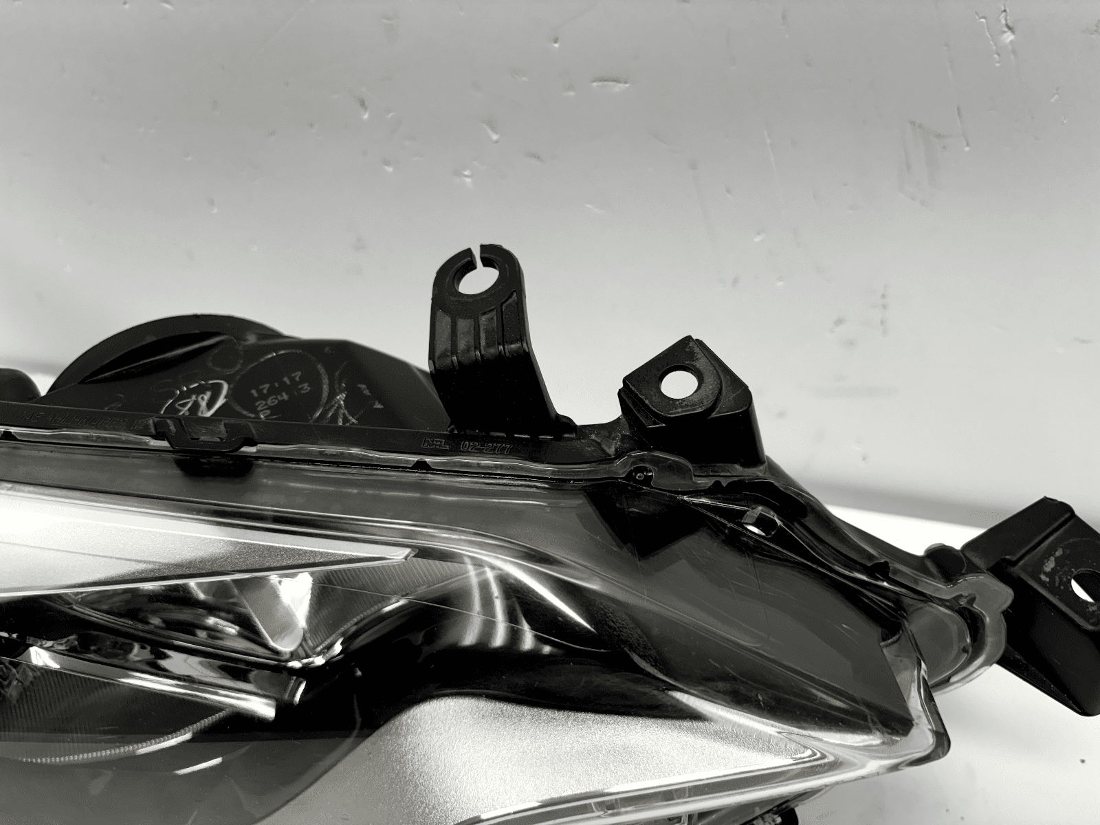 2014-2016 Toyota Corolla LED Front Right OEM Headlight - Image 4