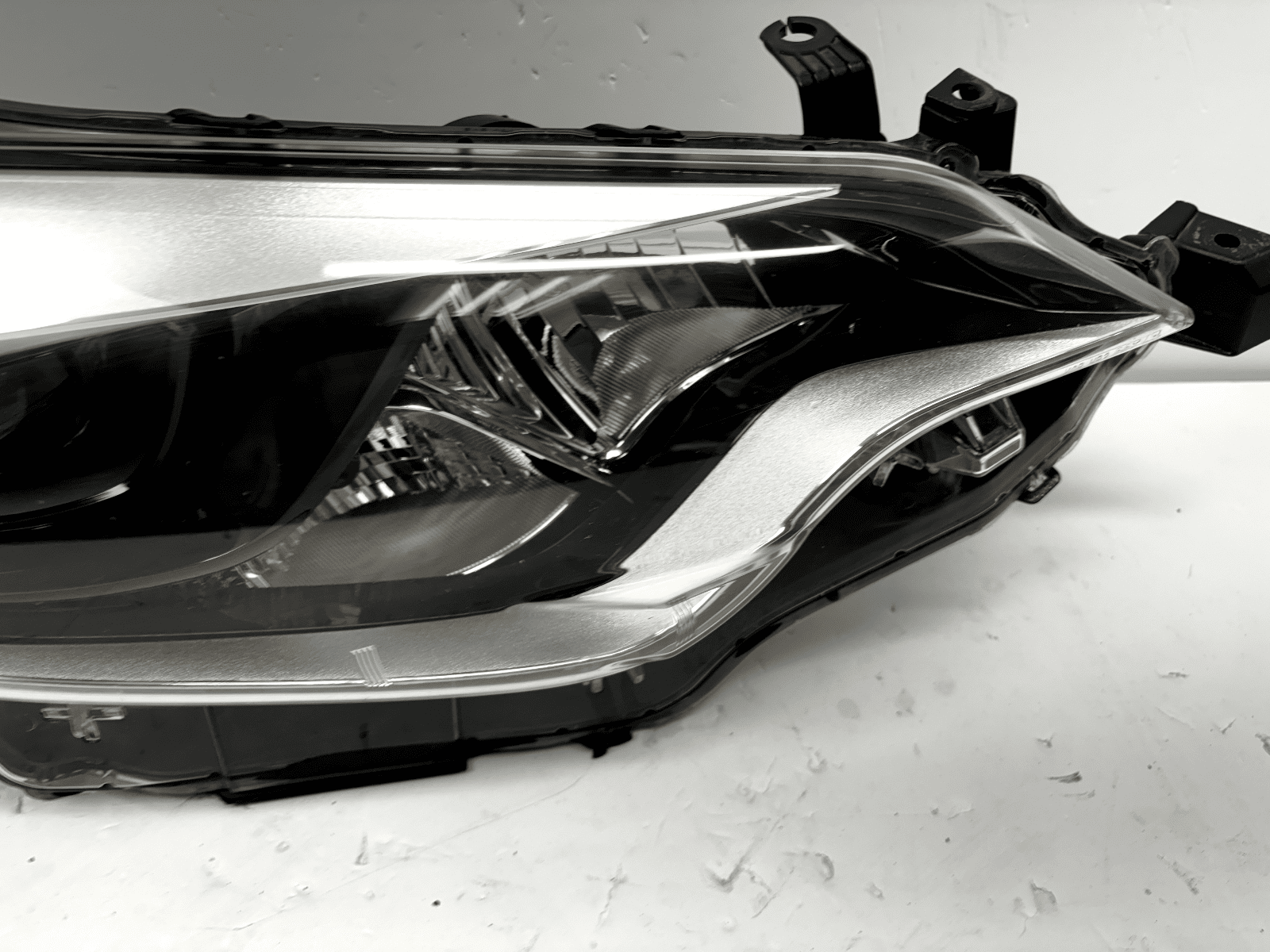 2014-2016 Toyota Corolla LED Front Right OEM Headlight - Image 6