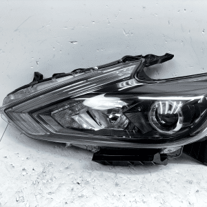 2016-2018 Nissan Altima Halogen Dark Front Left CAPA Headlight