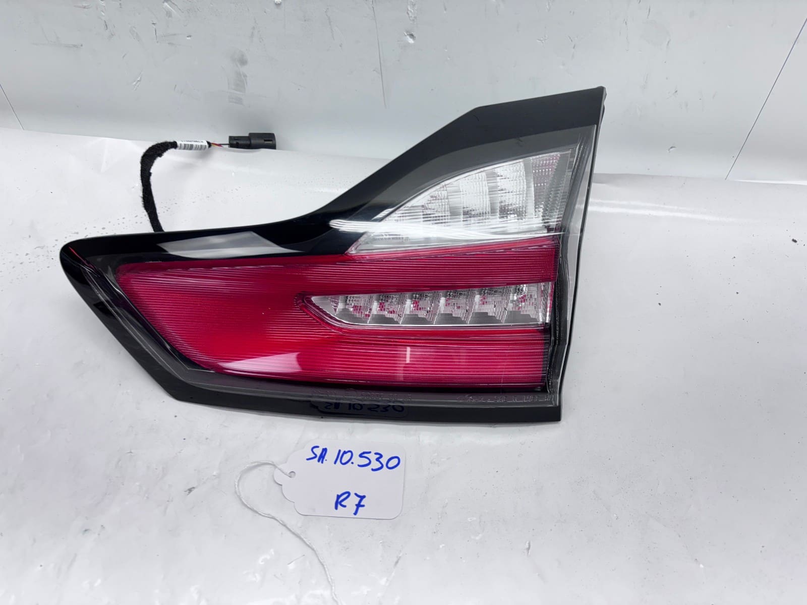2019-2024 Ford Edge LED Rear Right OEM Tail Light KT4B13A602A - Image 2