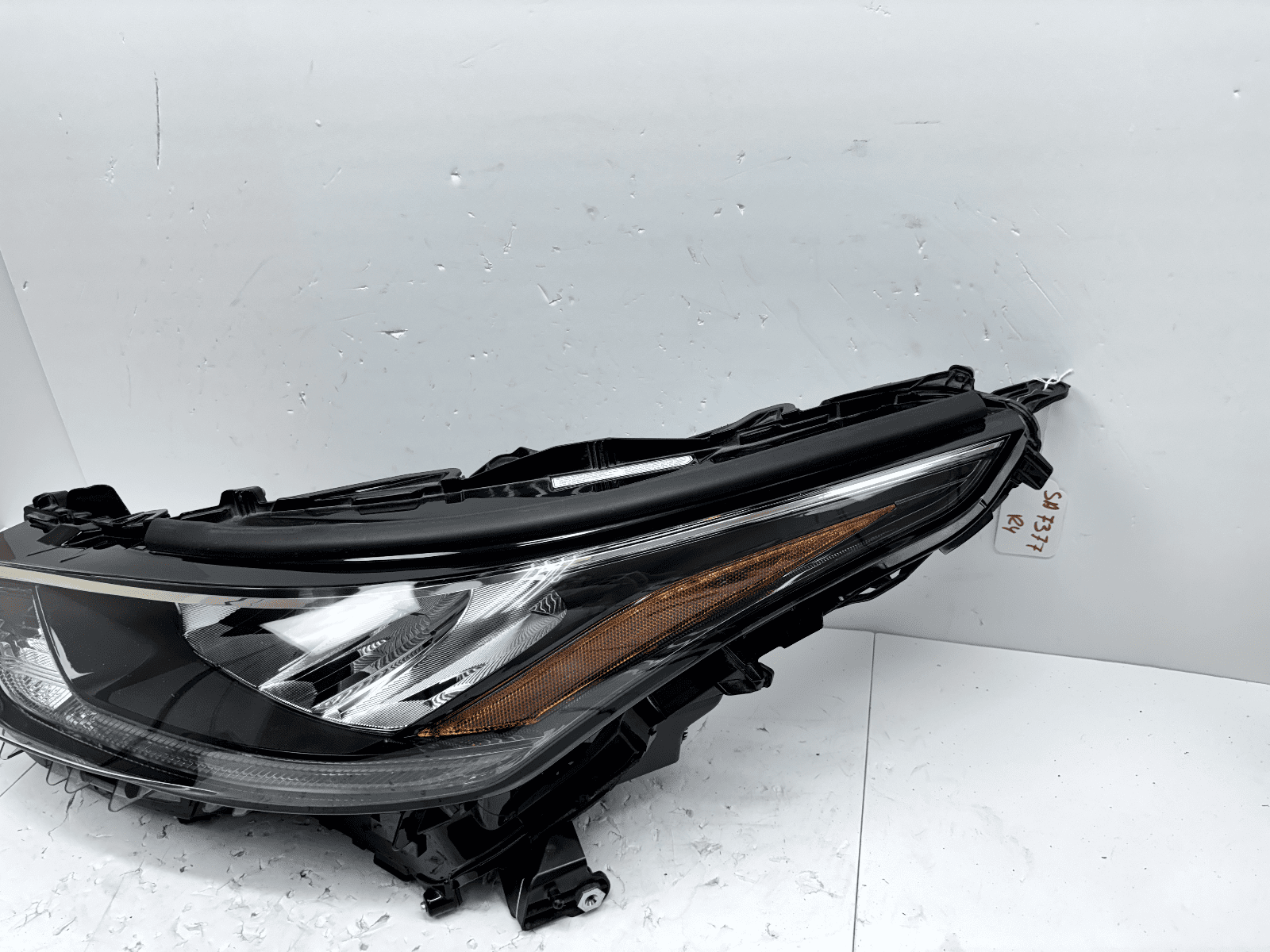 2020-2023 Toyota Highlander LED Front Left OEM Headlight 10100-8a06m - Image 2
