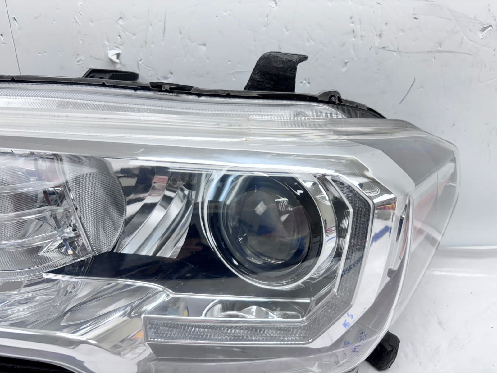 2016-22 Toyota Tacoma Halogen LED Front Left OEM Headlight - Image 6