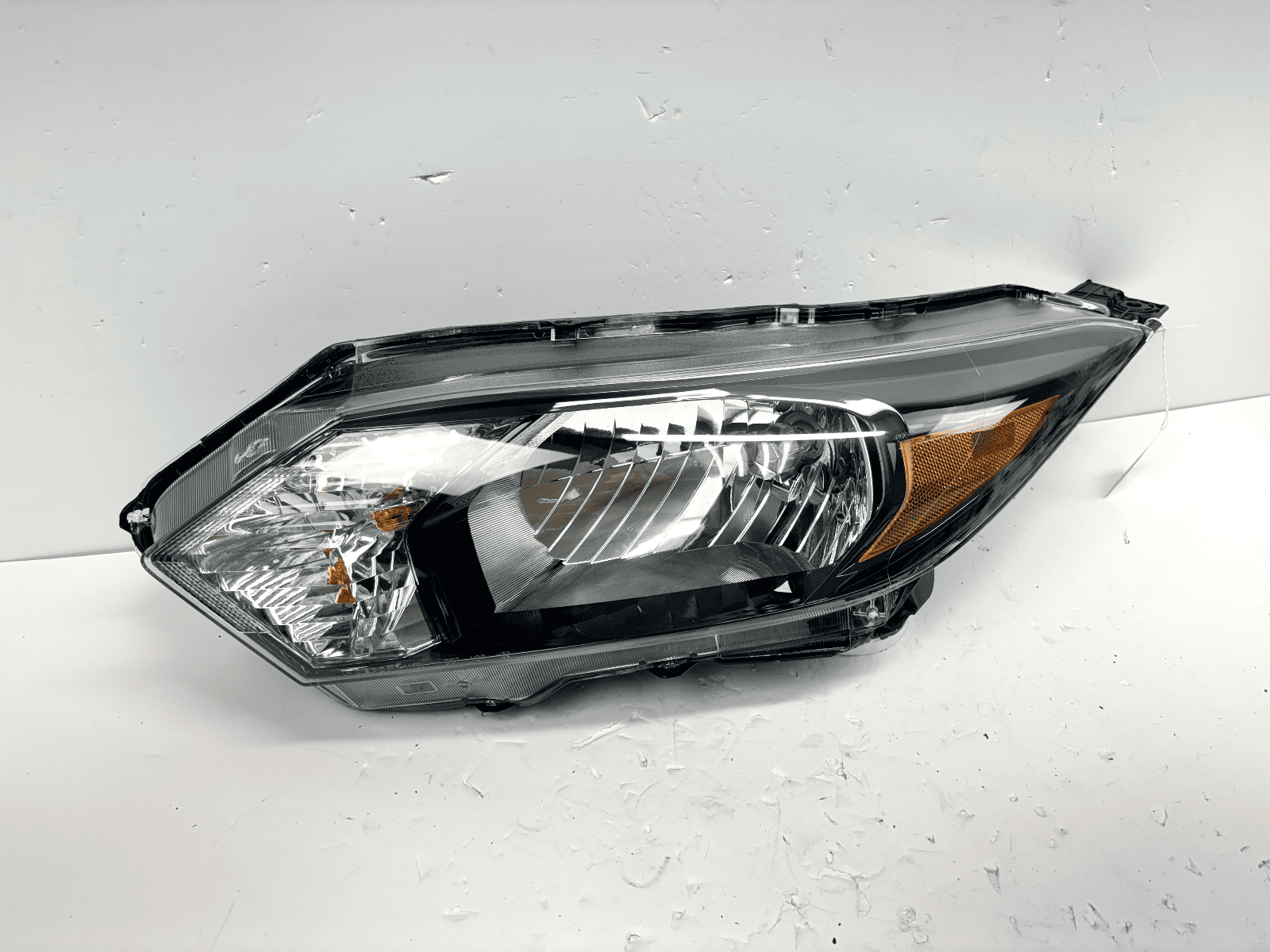 2016-2018 Honda HR-V Halogen Front Left CAPA Headlight