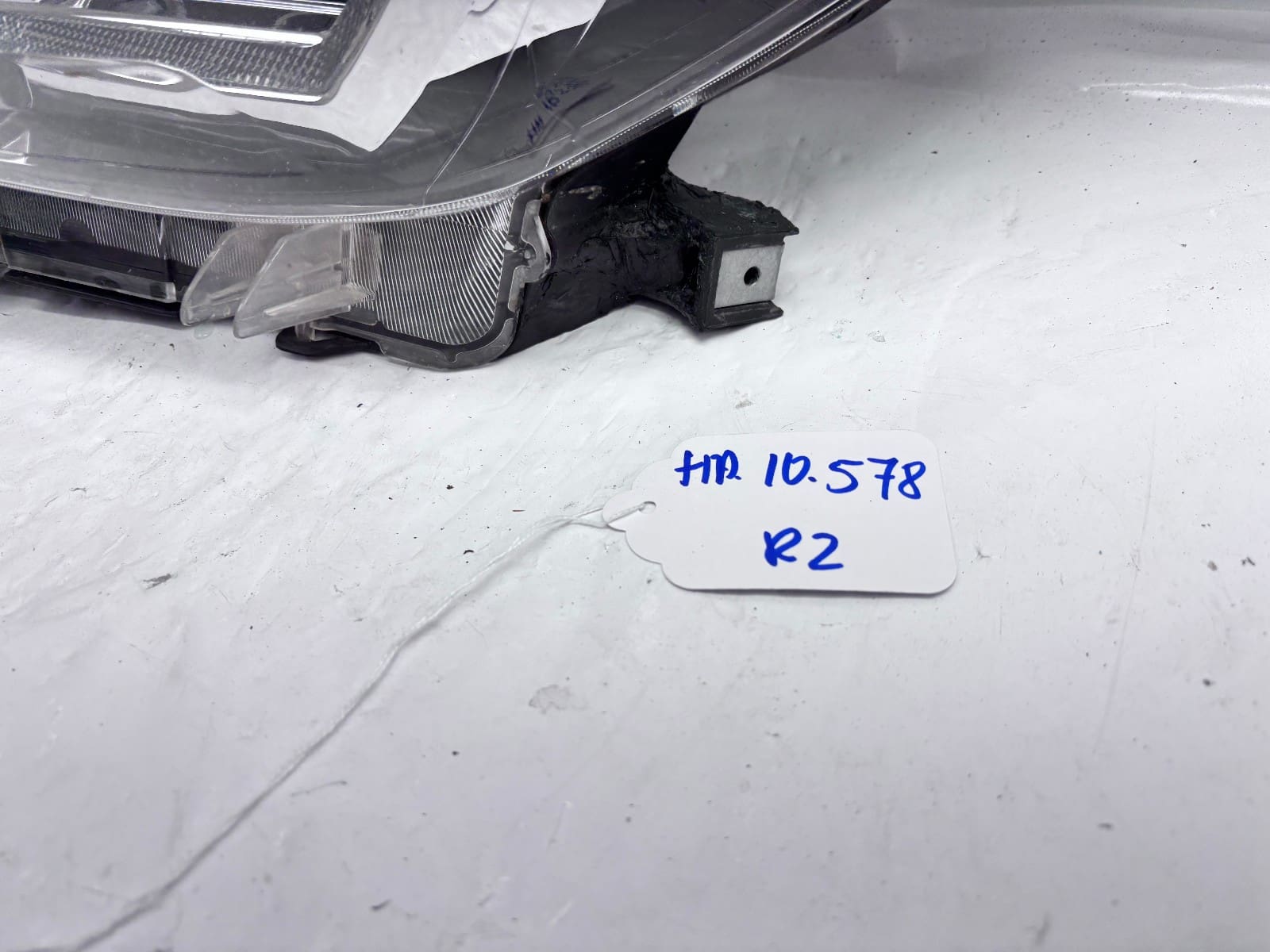 2016-22 Toyota Tacoma Halogen LED Front Left OEM Headlight 81150-04270 - Image 5
