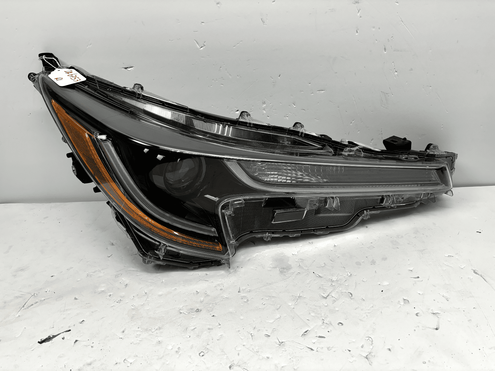 2020-2022 Toyota Corolla LED Front Right OEM Headlight