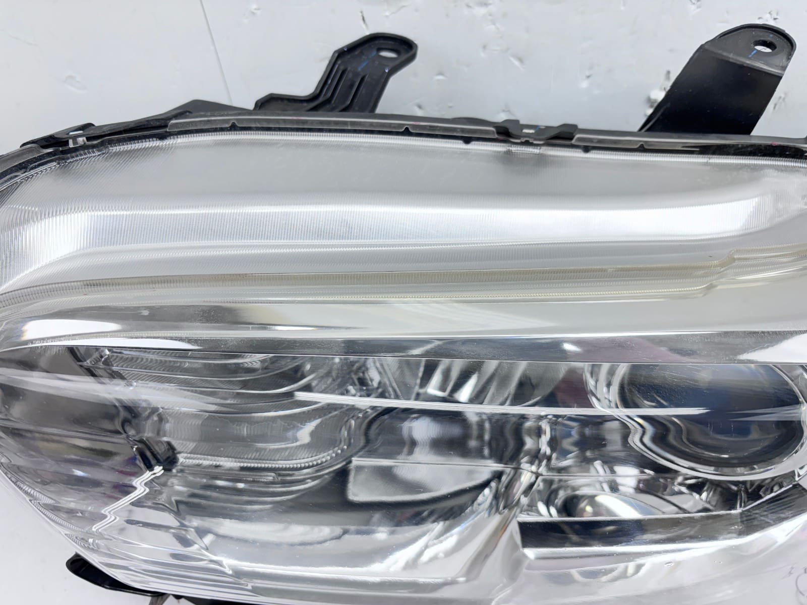 2016-22 Toyota Tacoma Halogen Front Left OEM Headlight 81150-04250 - Image 16