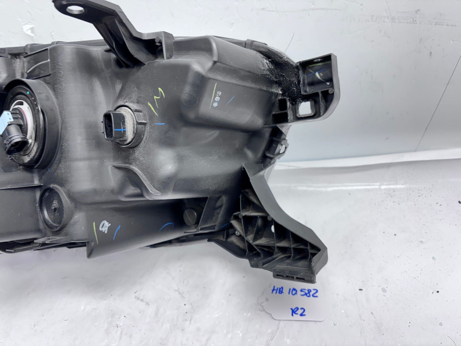 2016-22 Toyota Tacoma Halogen Front Left OEM Headlight 81150-04250 - Image 19