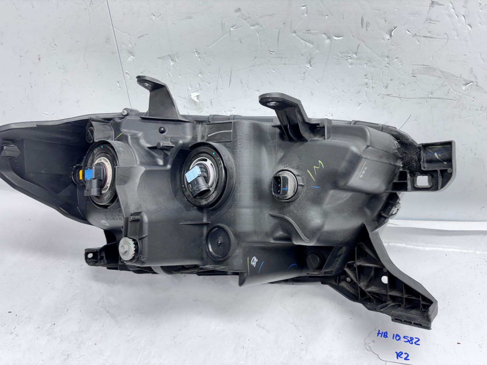 2016-22 Toyota Tacoma Halogen Front Left OEM Headlight 81150-04250 - Image 20