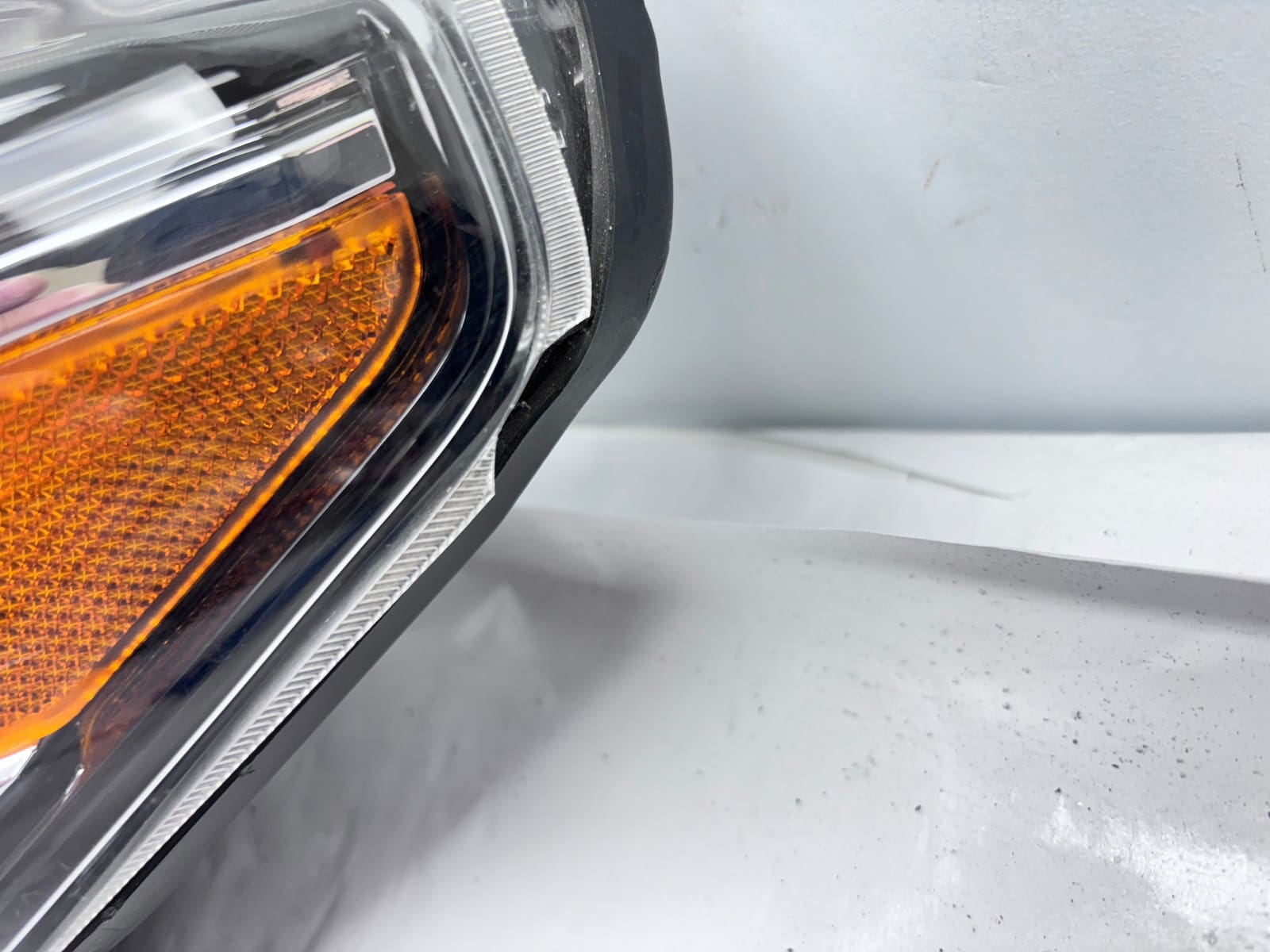 2016-22 Toyota Tacoma Halogen Front Left OEM Headlight 81150-04260 - Image 9