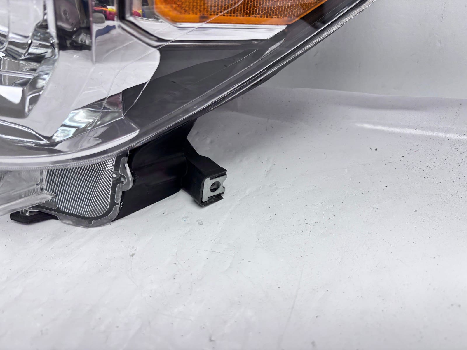 2016-22 Toyota Tacoma Halogen Front Left OEM Headlight 81150-04250 - Image 5