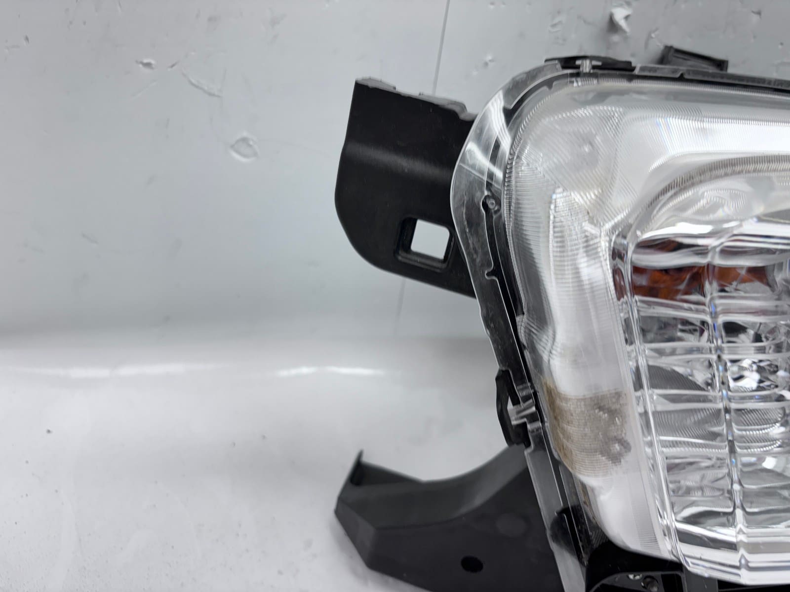 2016-22 Toyota Tacoma Halogen Front Left OEM Headlight 81150-04250 - Image 16