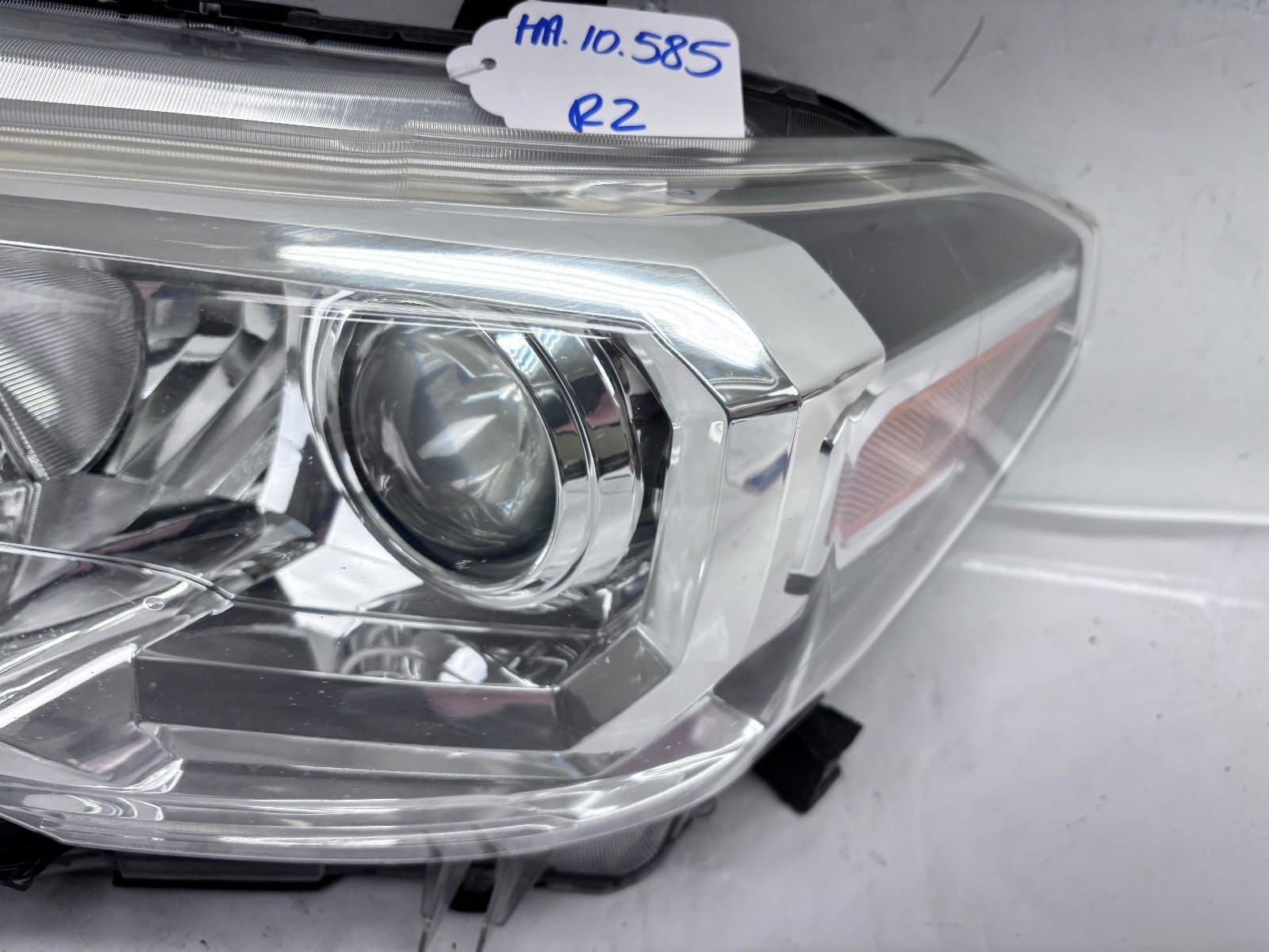 2016-22 Toyota Tacoma Halogen Front Left OEM Headlight 81150-04250 - Image 11
