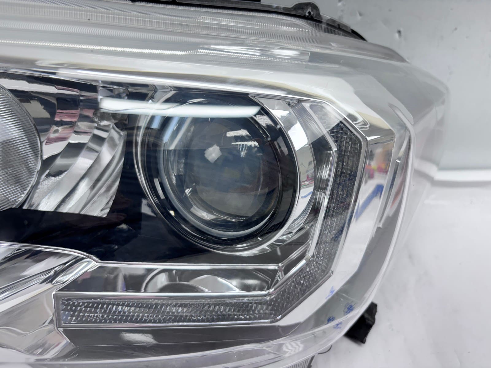 2016-22 Toyota Tacoma Halogen LED Front Left OEM Headlight 81150-04270 A - Image 13