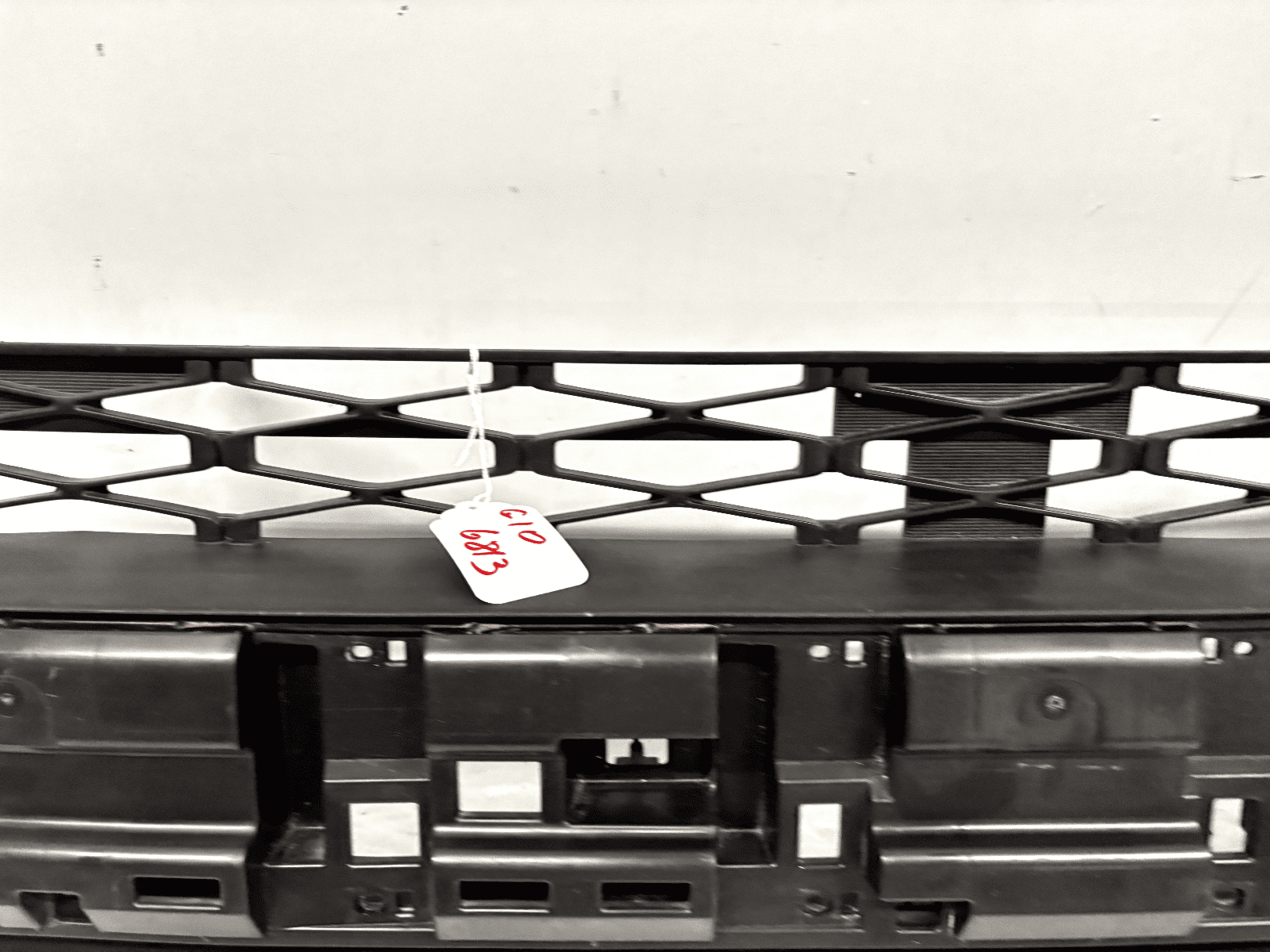 2014-2020 Toyota 4Runner Front OEM Grille 52701-35010 - Image 7