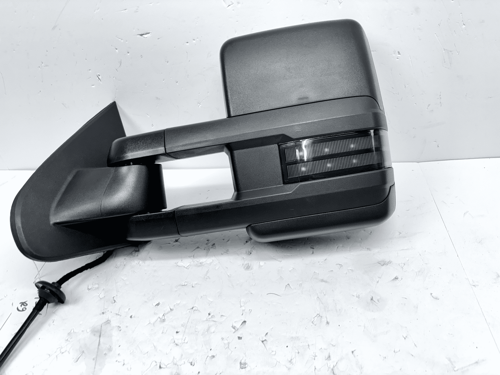 2003-06 Chevy Silverado Front Left Heated Tow Mirror Assembly - Black - Image 2