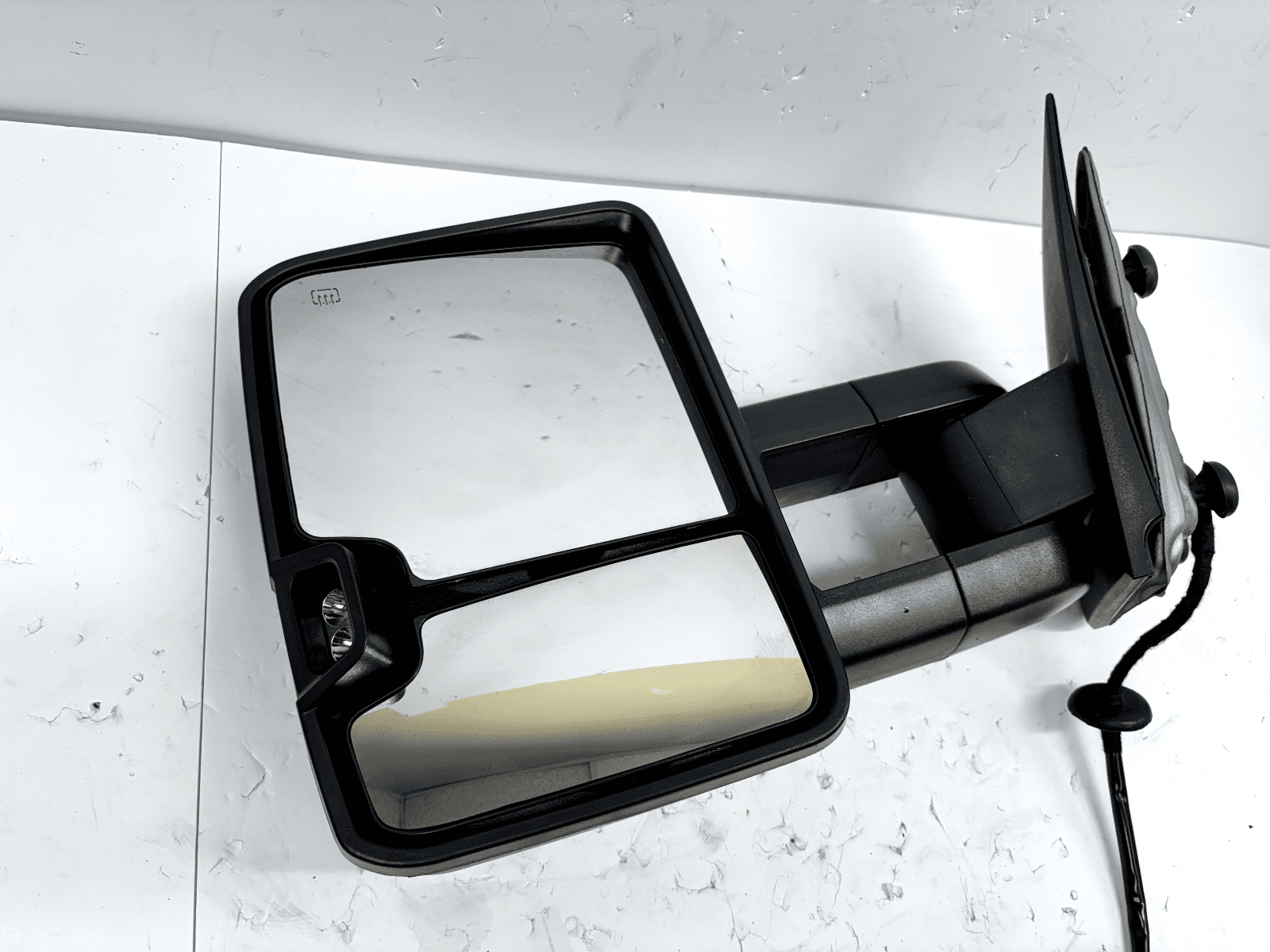 2003-06 Chevy Silverado Front Left Heated Tow Mirror Assembly - Black - Image 16