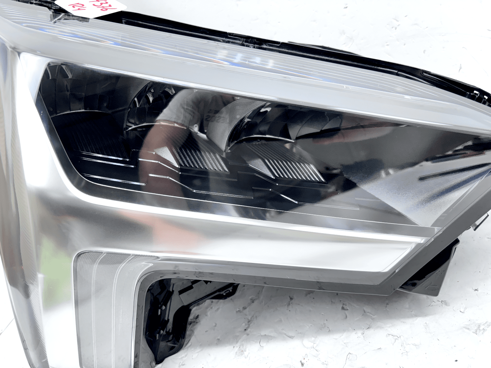 2022-2025 Toyota Tundra LED Front Right OEM Headlight 81110-0c230 - Image 3