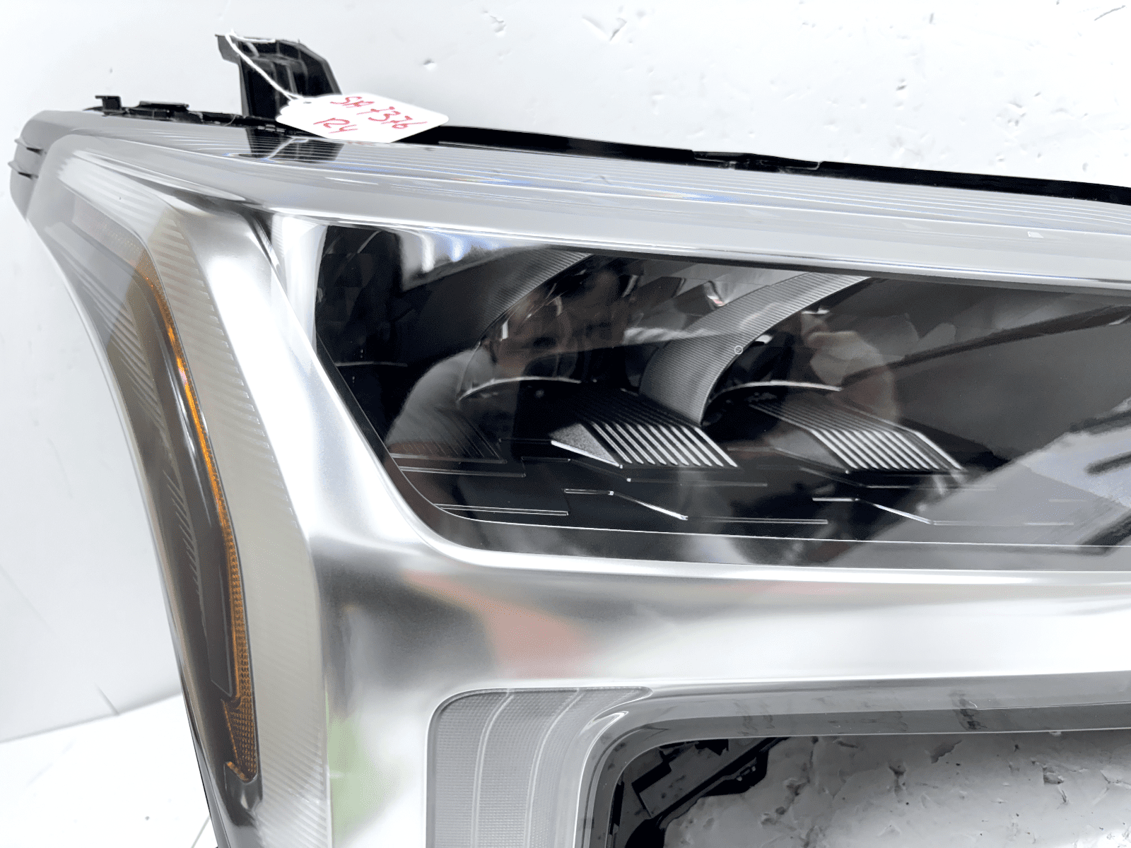 2022-2025 Toyota Tundra LED Front Right OEM Headlight 81110-0c230 - Image 4