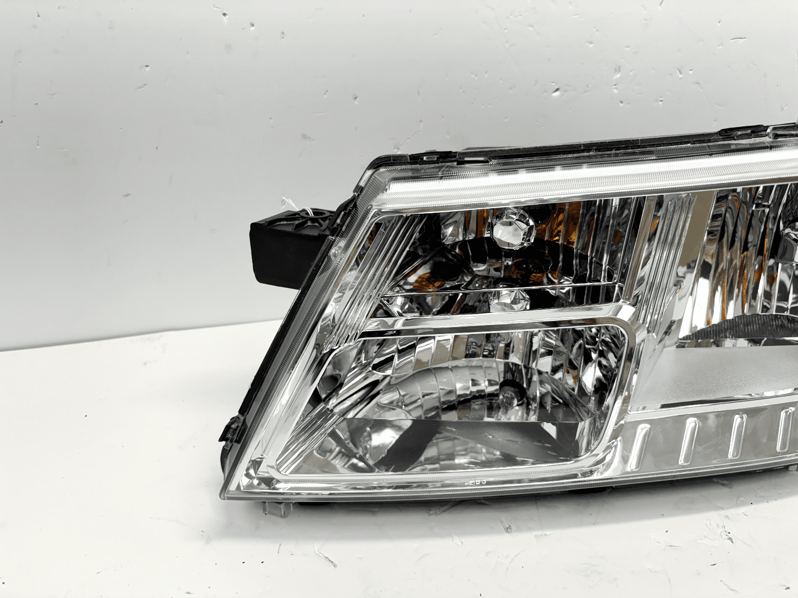 2009-2020 Dodge Journey Left CAPA Headlight - Image 3
