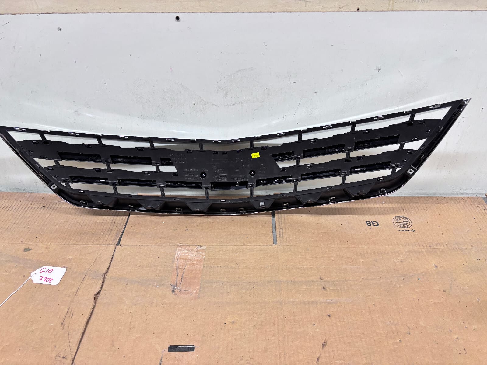 2014-2020 Chevy Impala Chrome Front OEM Grille 84720377 - Image 14