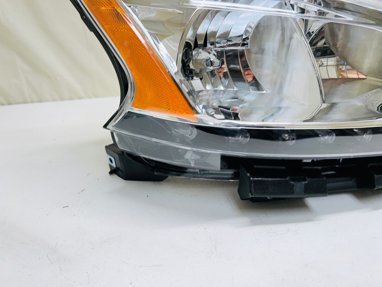 MINT 2013-15 Nissan Sentra Halogen LED Front Right CAPA Headlight - Image 5