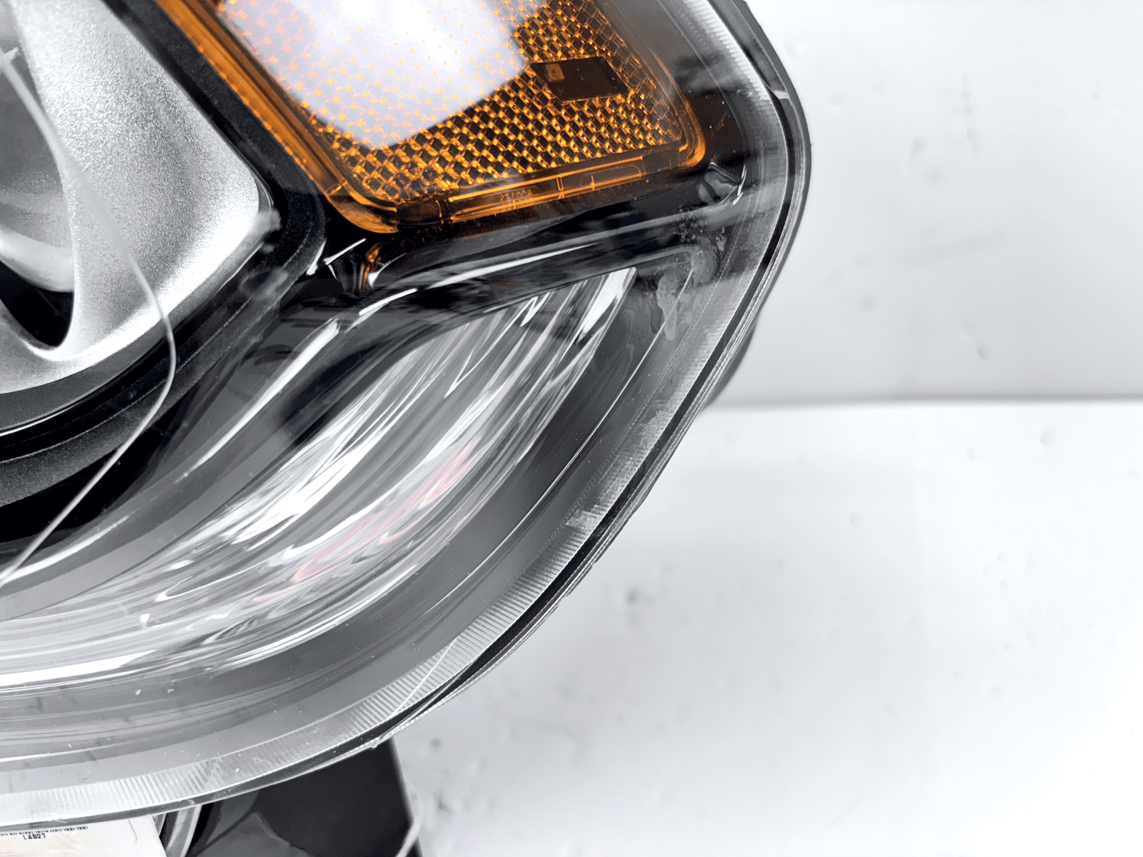 2014-2020 Dodge Durango Halogen Front Left OEM Headlight - Image 3