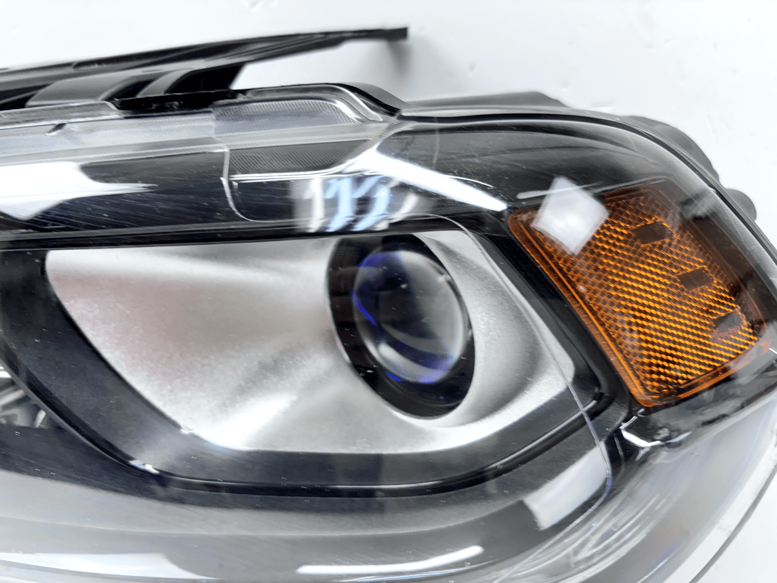 2014-2020 Dodge Durango Halogen Front Left OEM Headlight - Image 4