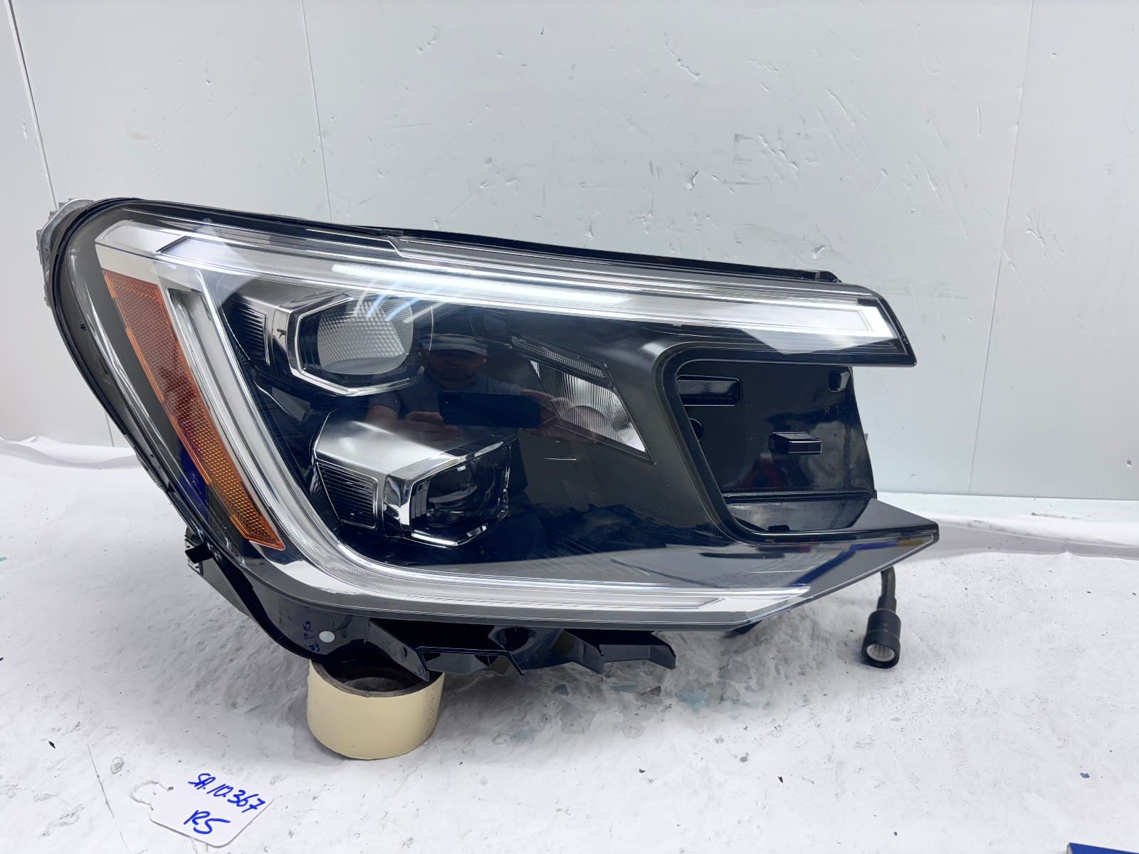 NICE 2024-25 VW Atlas Cross Sport LED Front Right OEM Headlight 3CN941082M