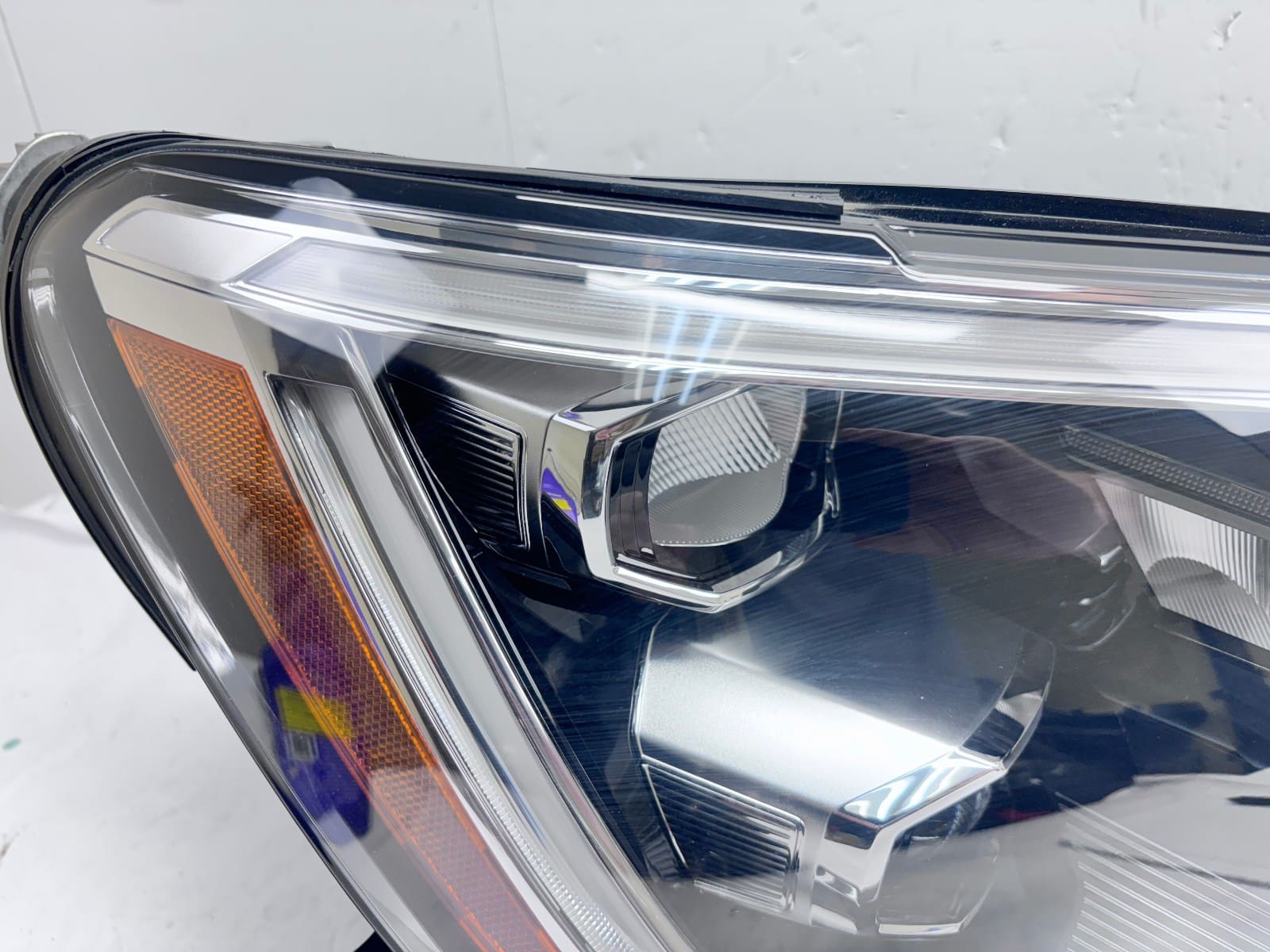NICE 2024-25 VW Atlas Cross Sport LED Front Right OEM Headlight 3CN941082M - Image 5