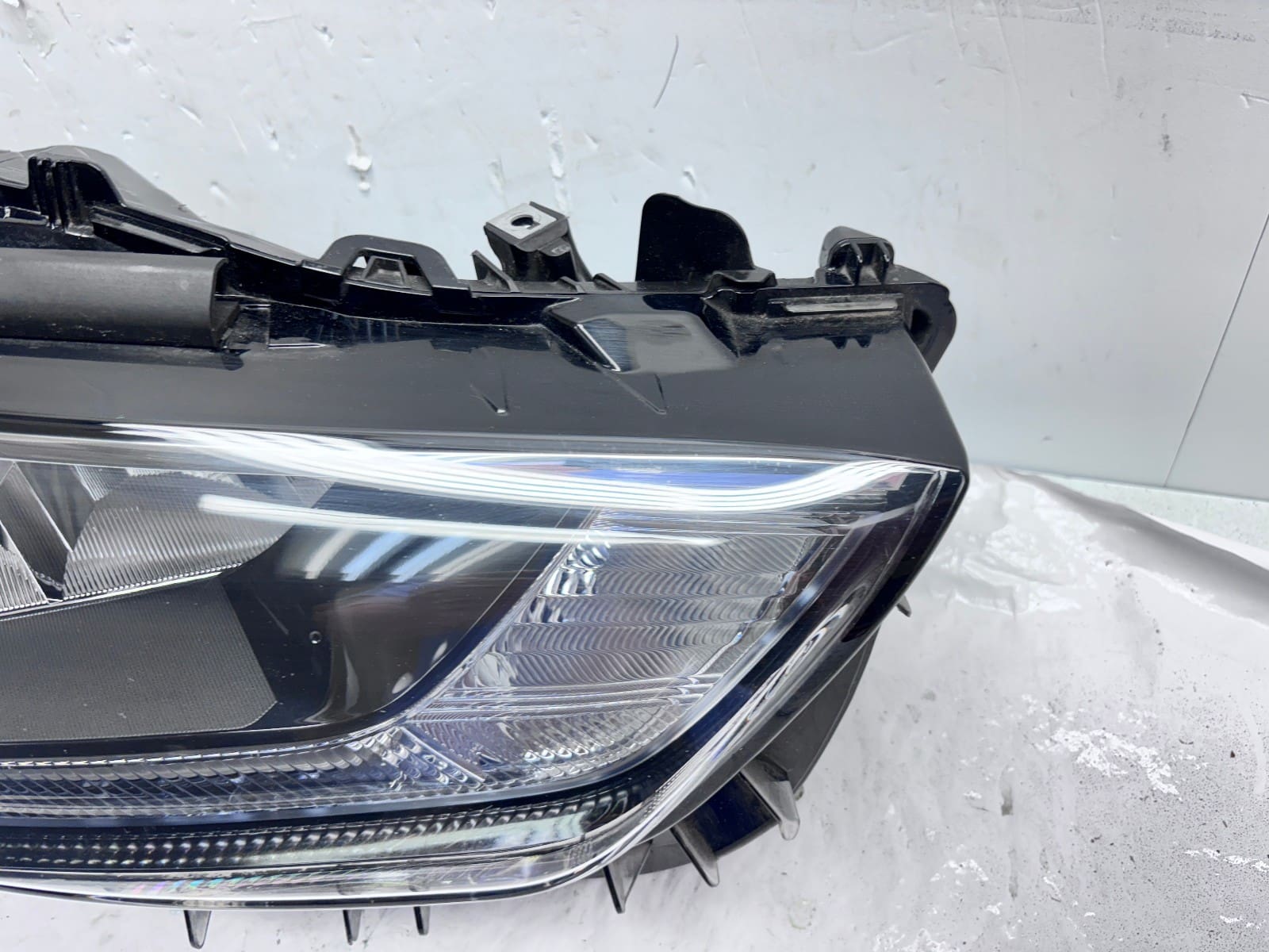 2020-23 Toyota Highlander LED Front Right OEM Headlight 10000-8A05M - Image 5