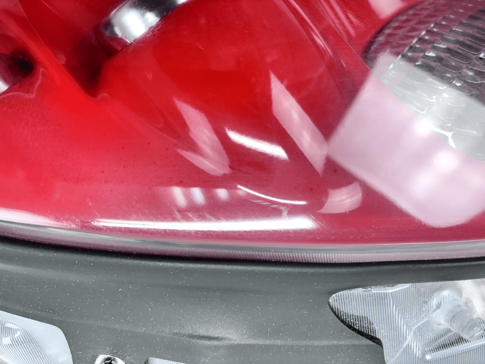 2009-13 Chevy Corvette Grand Sport Xenon Red Right OEM Headlight DMG - Image 8