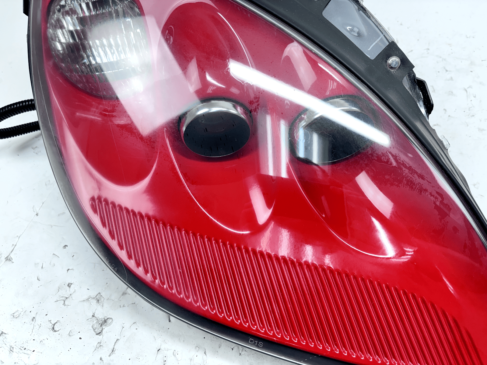 2009-13 Chevy Corvette Grand Sport Xenon Red Right OEM Headlight DMG - Image 11