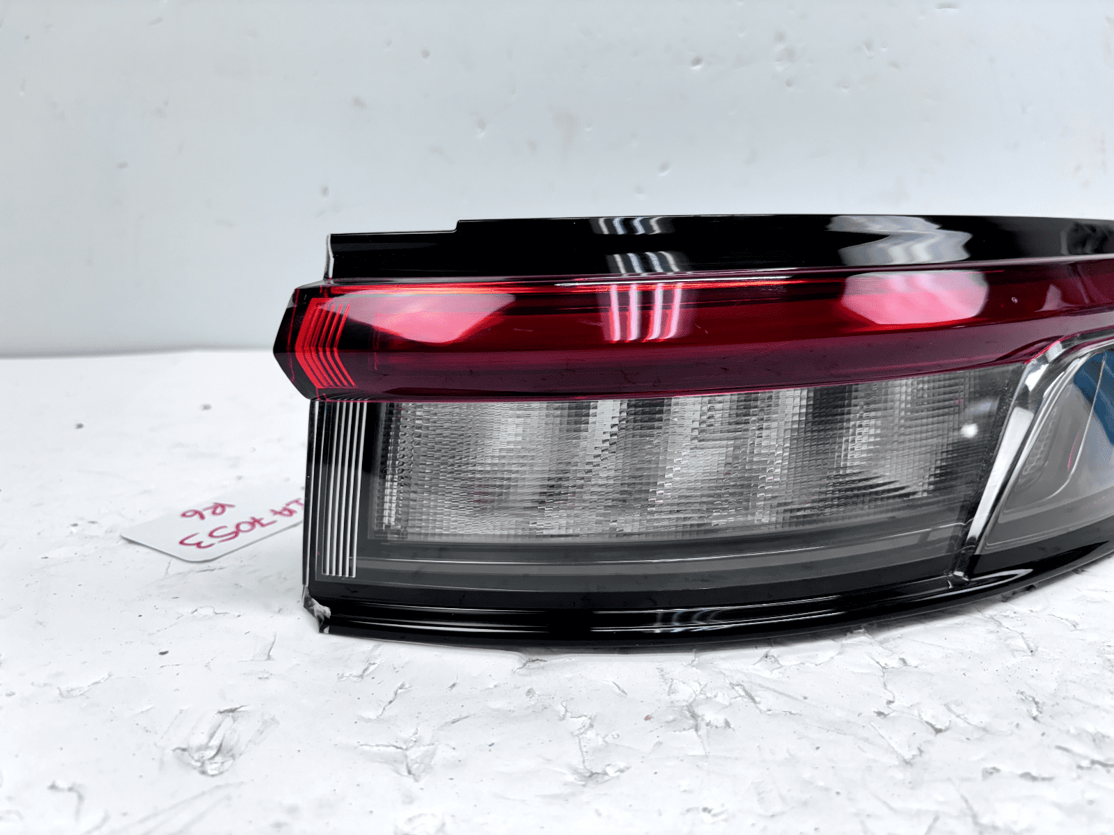 2021-23 Jeep Grand Cherokee LED Rear Right OEM Tail Light 68421133ad - Image 2