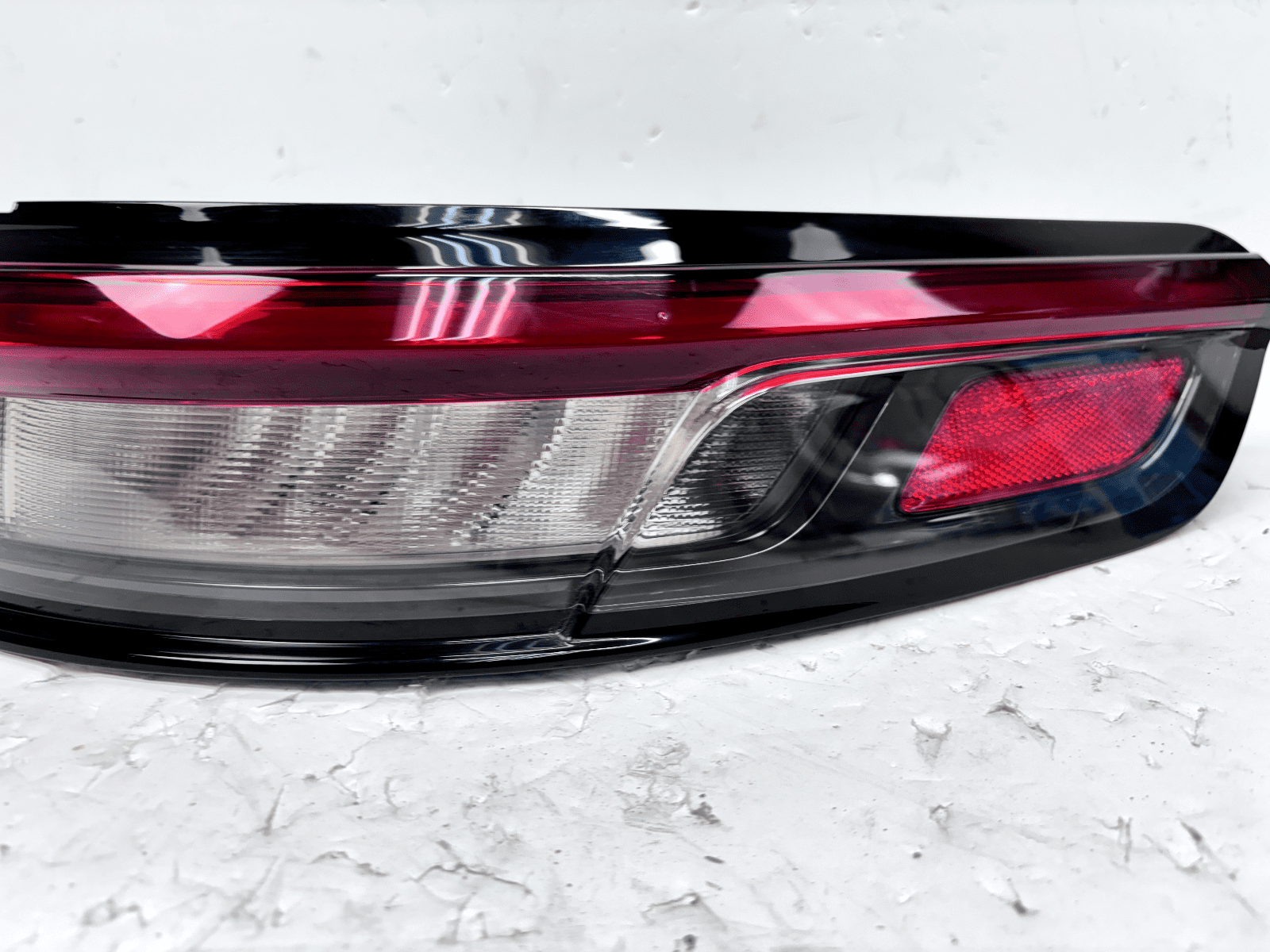 2021-23 Jeep Grand Cherokee LED Rear Right OEM Tail Light 68421133ad - Image 8