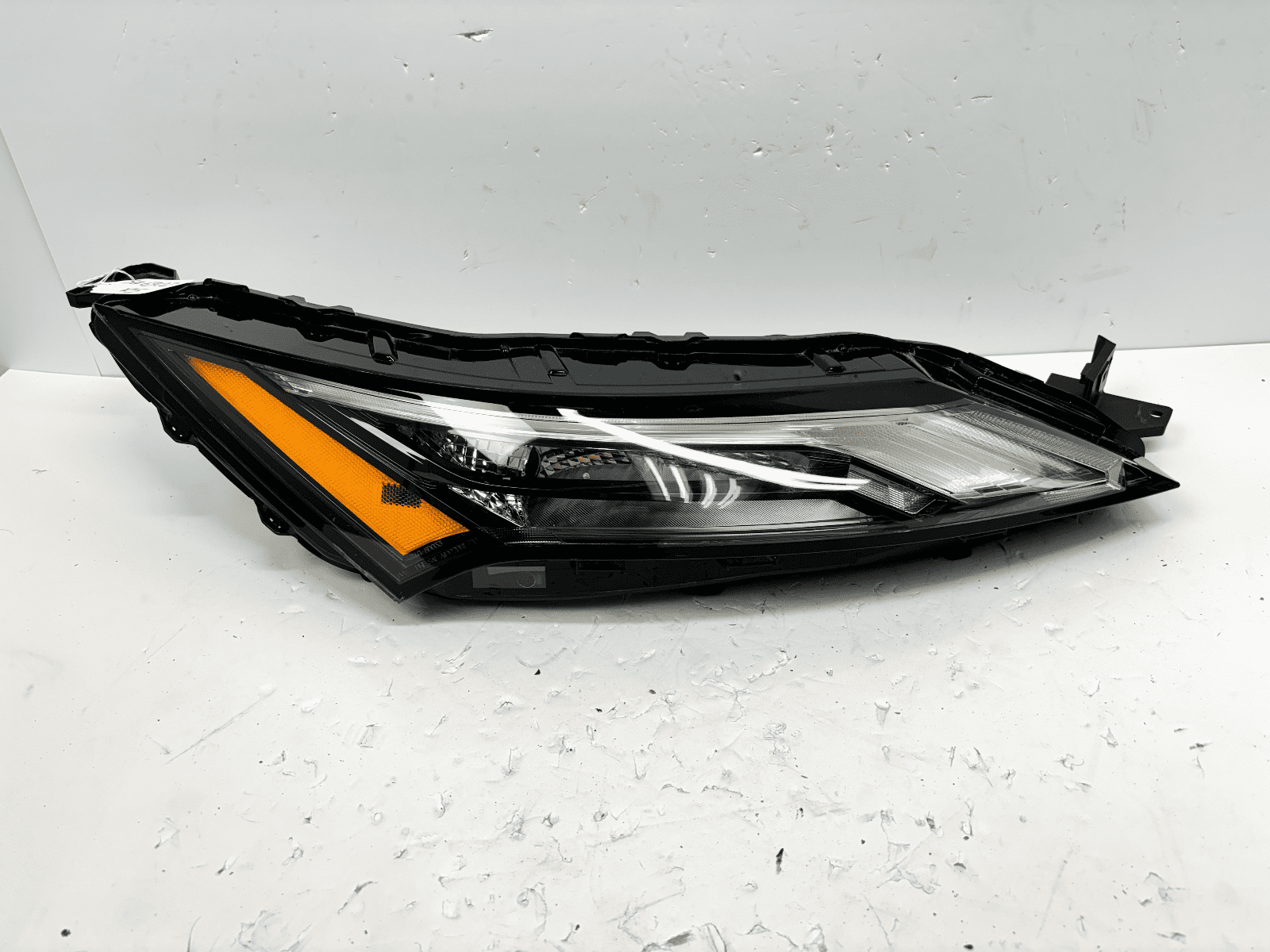 2021-2023 Nissan Rogue LED Front Right OEM Headlight Running Light