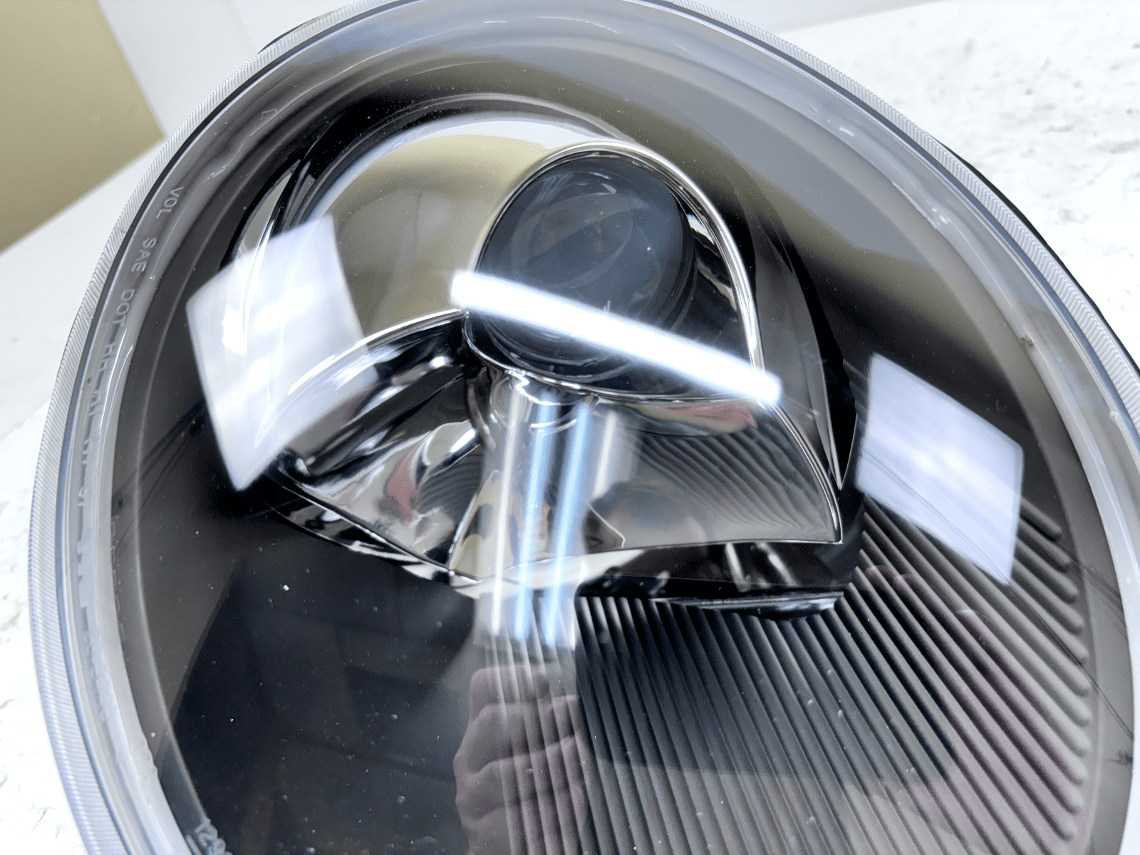 1998-2005 VW Beetle Halogen Front Right Headlight - Image 8