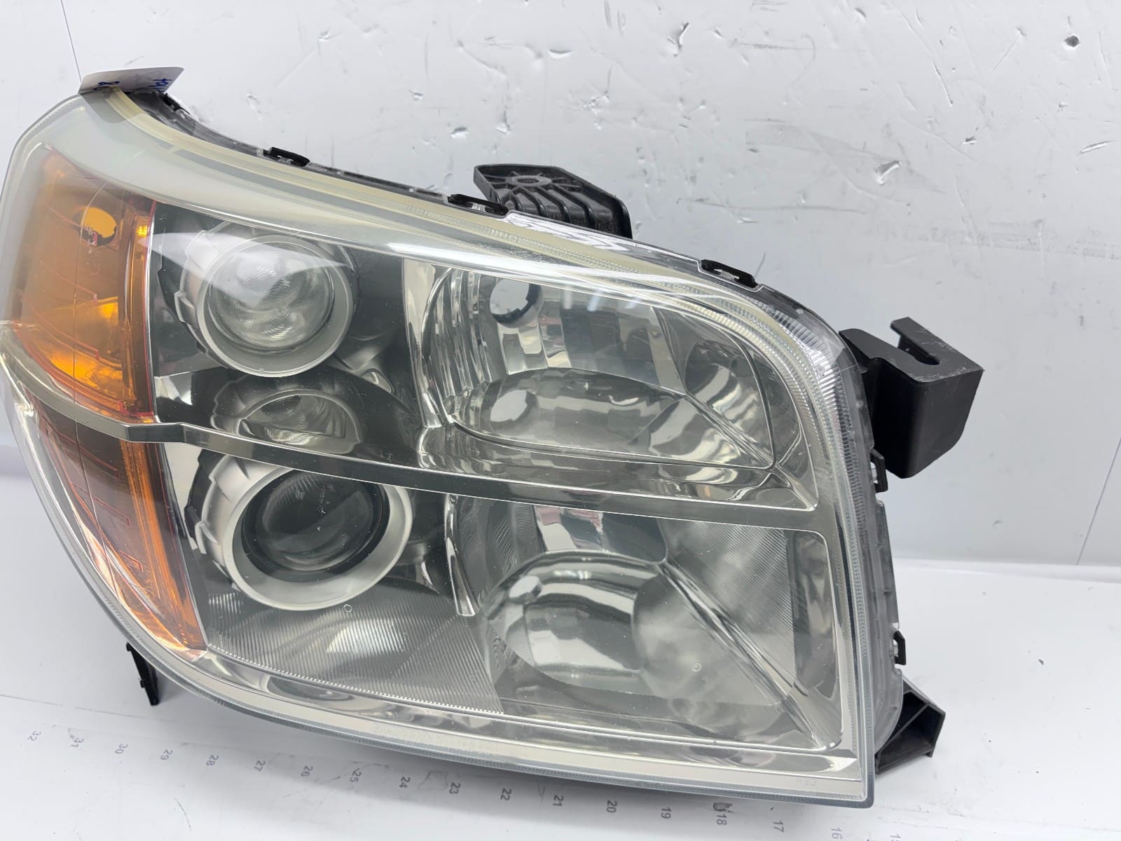 2006-08 Honda Pilot Halogen Front Right OEM Headlight 33101S9VA11 - Image 7