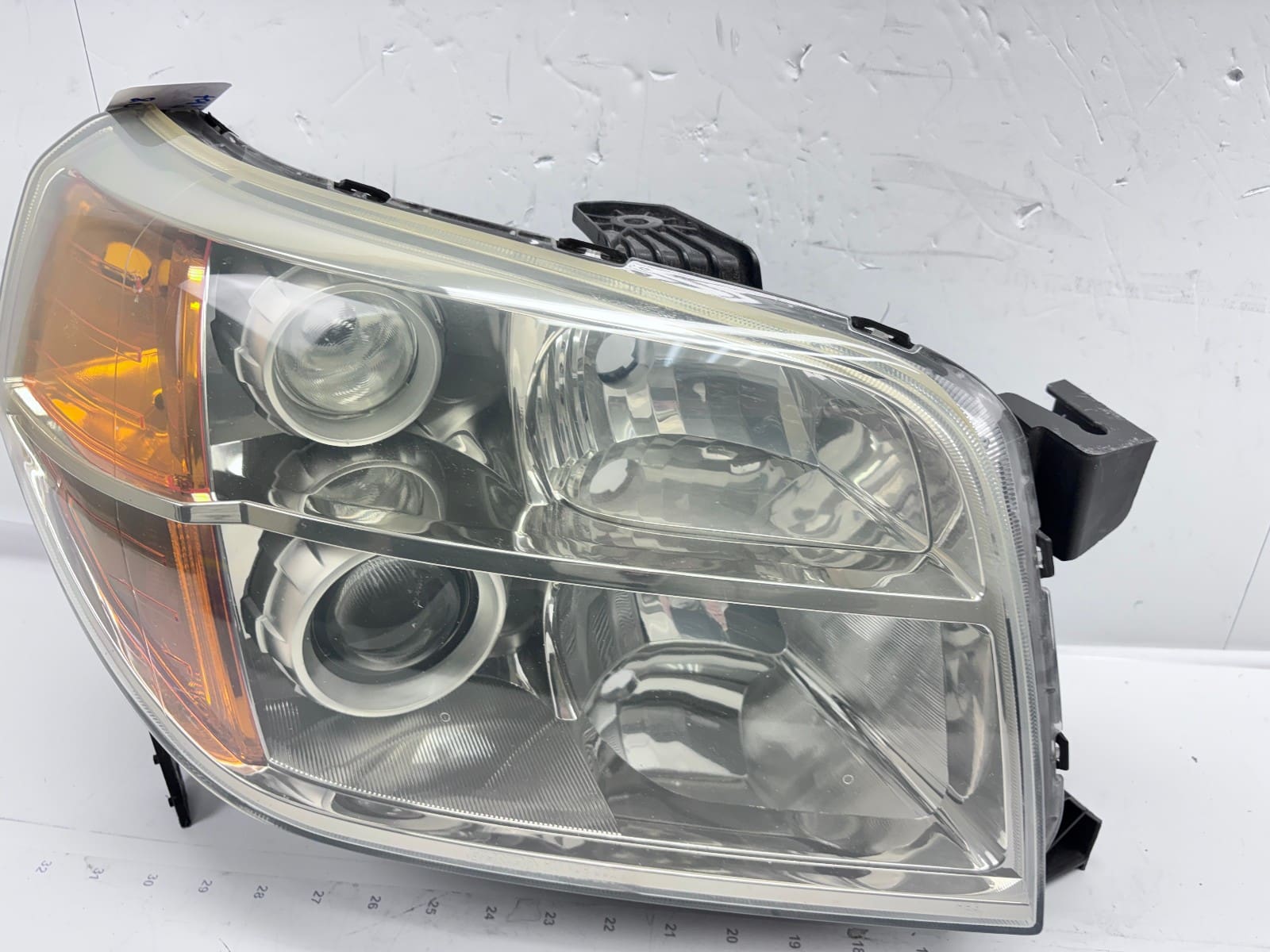 2006-08 Honda Pilot Halogen Front Right OEM Headlight 33101S9VA11 - Image 8