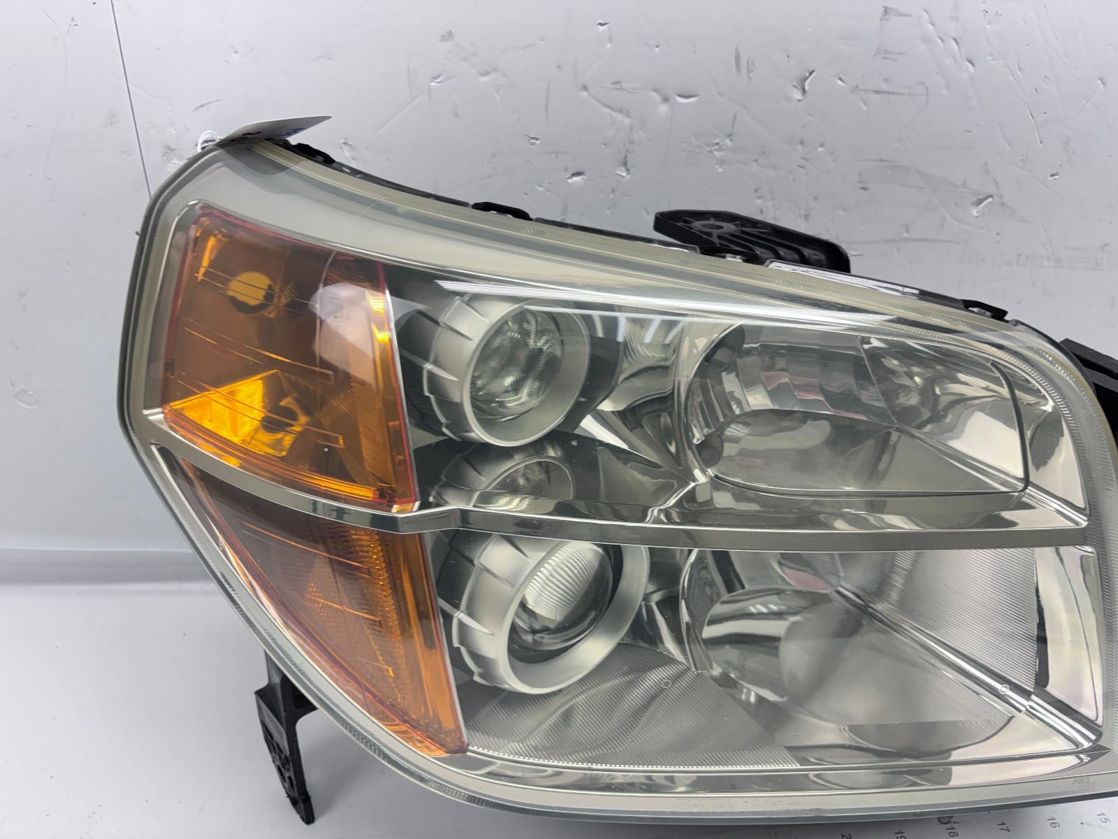 2006-08 Honda Pilot Halogen Front Right OEM Headlight 33101S9VA11 - Image 9