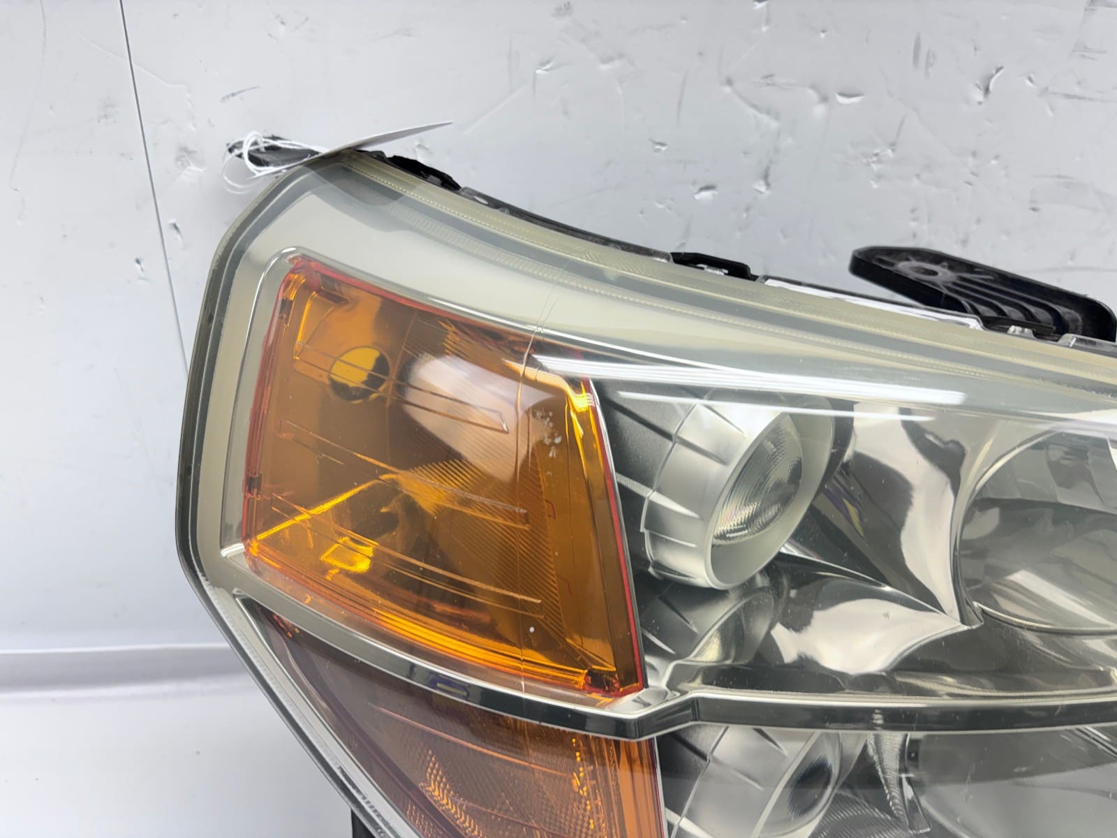 2006-08 Honda Pilot Halogen Front Right OEM Headlight 33101S9VA11 - Image 15