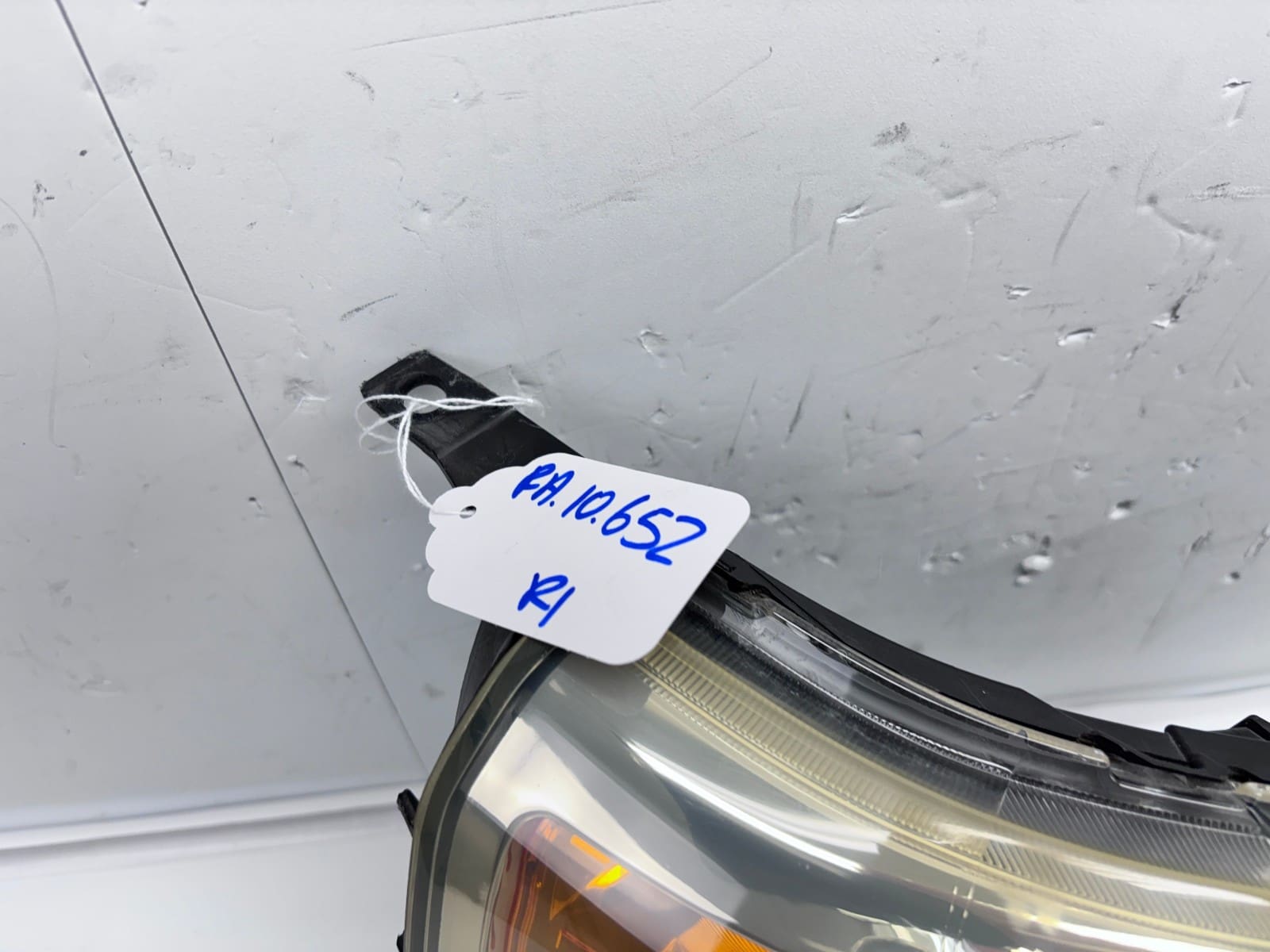 2006-08 Honda Pilot Halogen Front Right OEM Headlight 33101S9VA11 - Image 17
