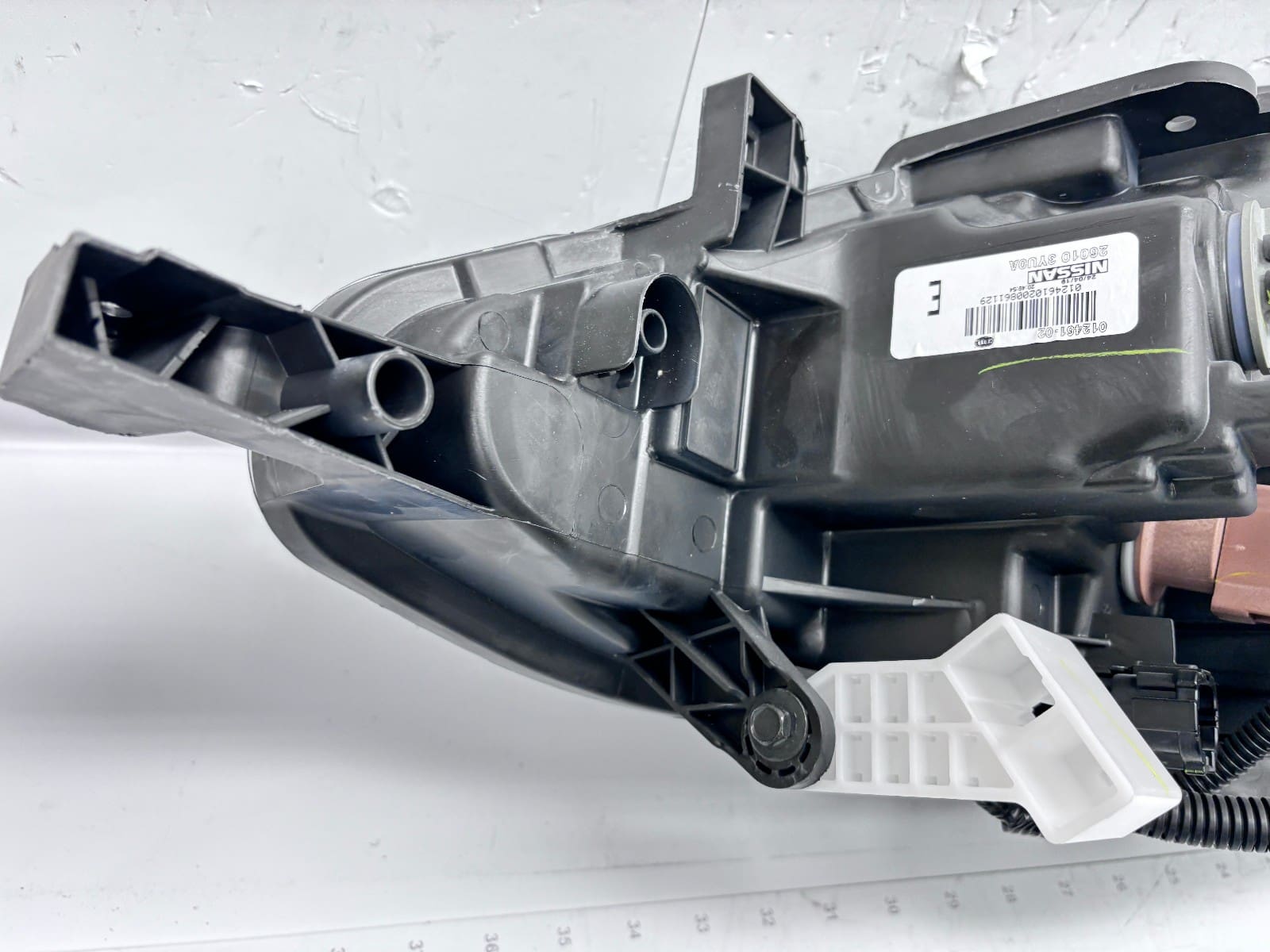 2016-19 Nissan Sentra Halogen Front Right OEM Headlight 260103YU0A - Image 20