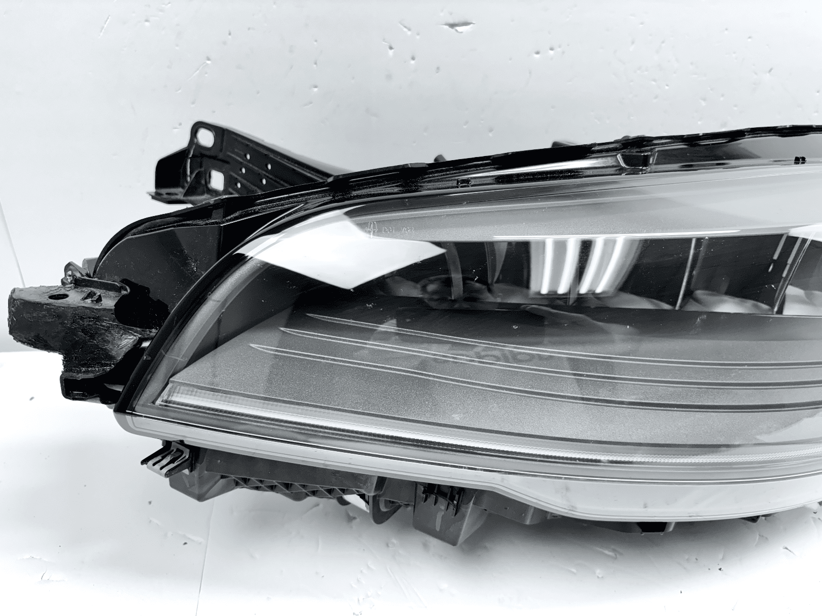 2020-22 Lincoln Aviator LED Front Left OEM Headlight lc5b13e015ap - Image 8