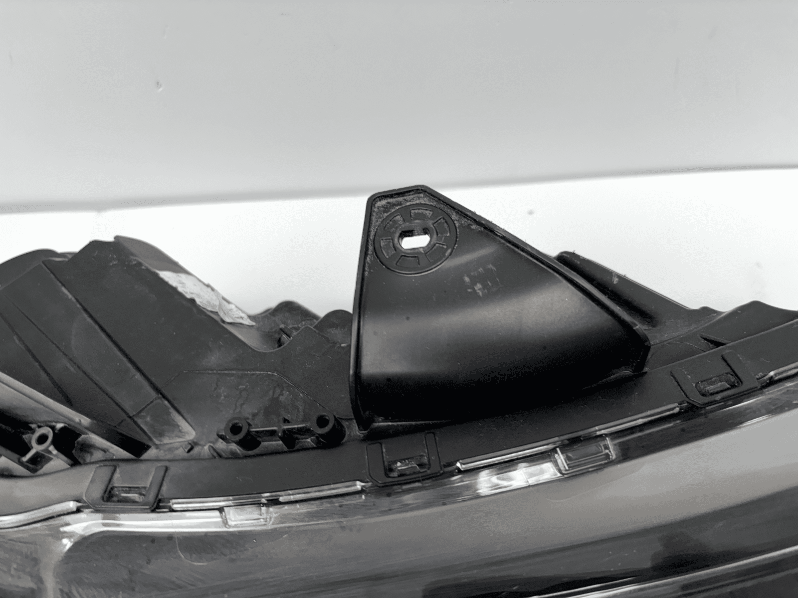 2016-19 Mitsubishi Outlander Halogen LED Front Right OEM Headlight - Image 6